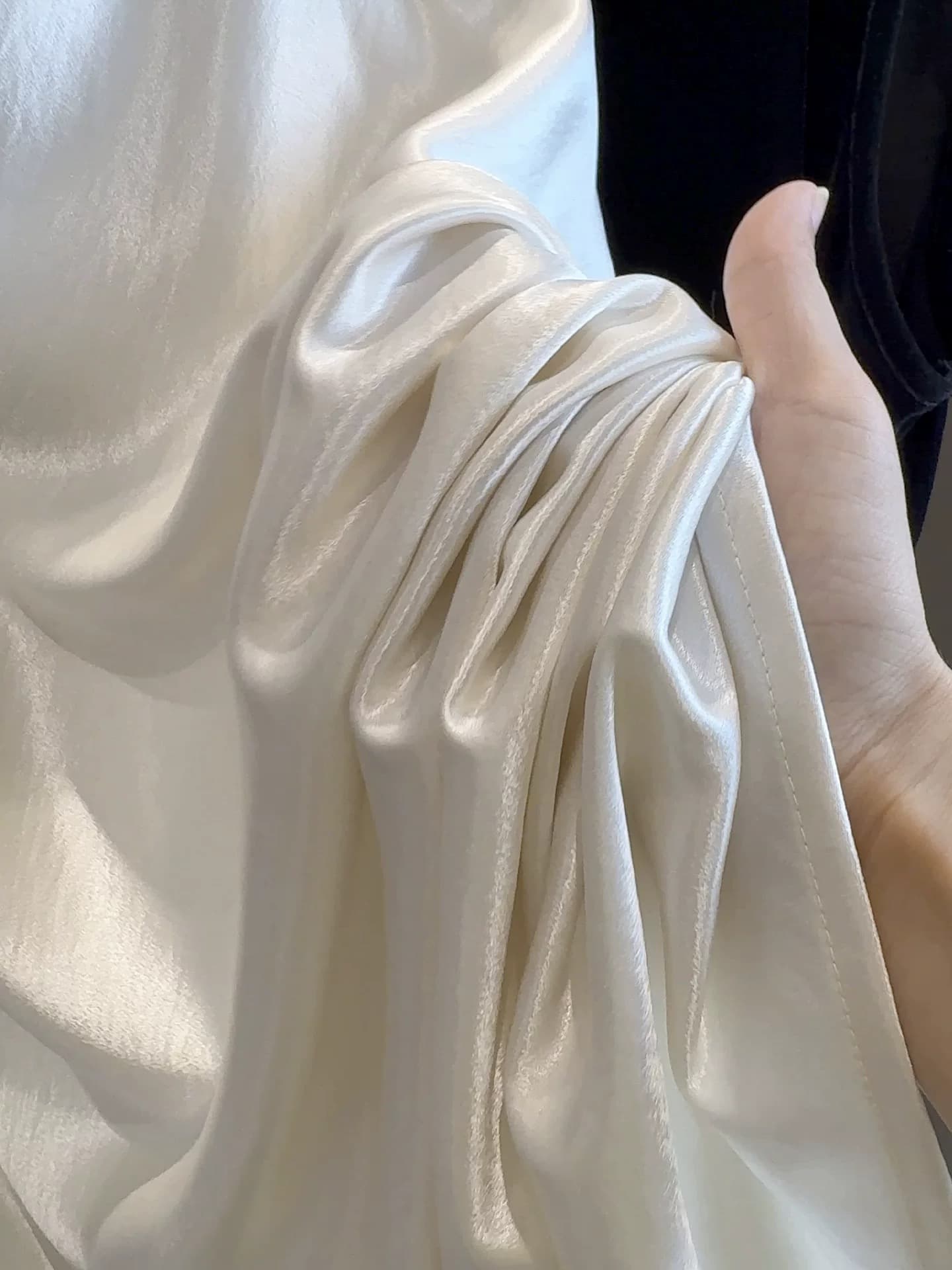 프랑스식 광택 아세트산 새틴 인어 꼬리 반신 스커트 여성 여름 중간 길이 하이웨이스트 한 마디 슬림해 보이는 도루 센스 타이트 스커트 상세 이미지 10