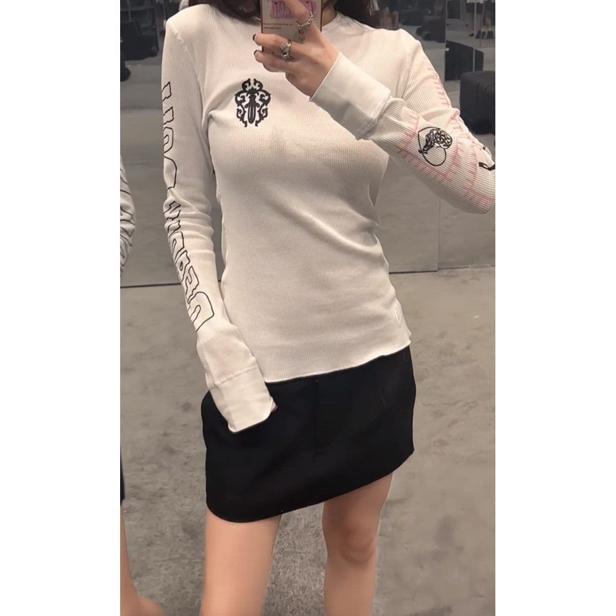 260 그램 사람들 면 모달 산스크리트어 프린트 긴팔 티셔츠 여성 라운드 넥 몸매 가꾸기 인사이드 잡아라. 의류 상세 이미지 5