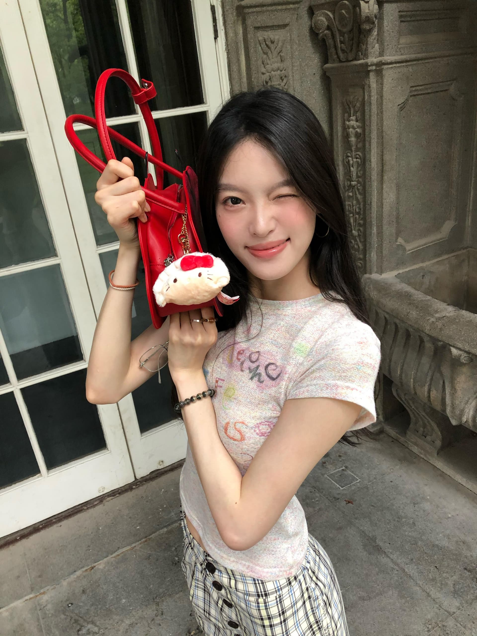 광저우 150그램 무지개 마 얇은 스타일 통기성 재미있는 낙서 색상 실 맨위 여성 여름 몸매 가꾸기 프린트 반팔 티셔츠 상세 이미지 4