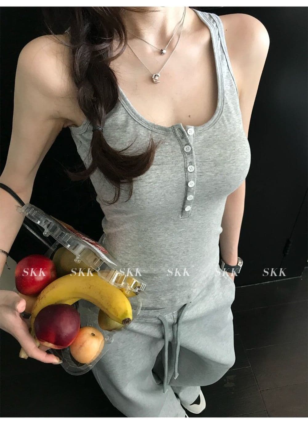 단어 아름다움 뒤로 u 칼라 캐미솔 2026 봄 여름 핫걸 몸매 가꾸기 민소매 맨위 상세 이미지 12
