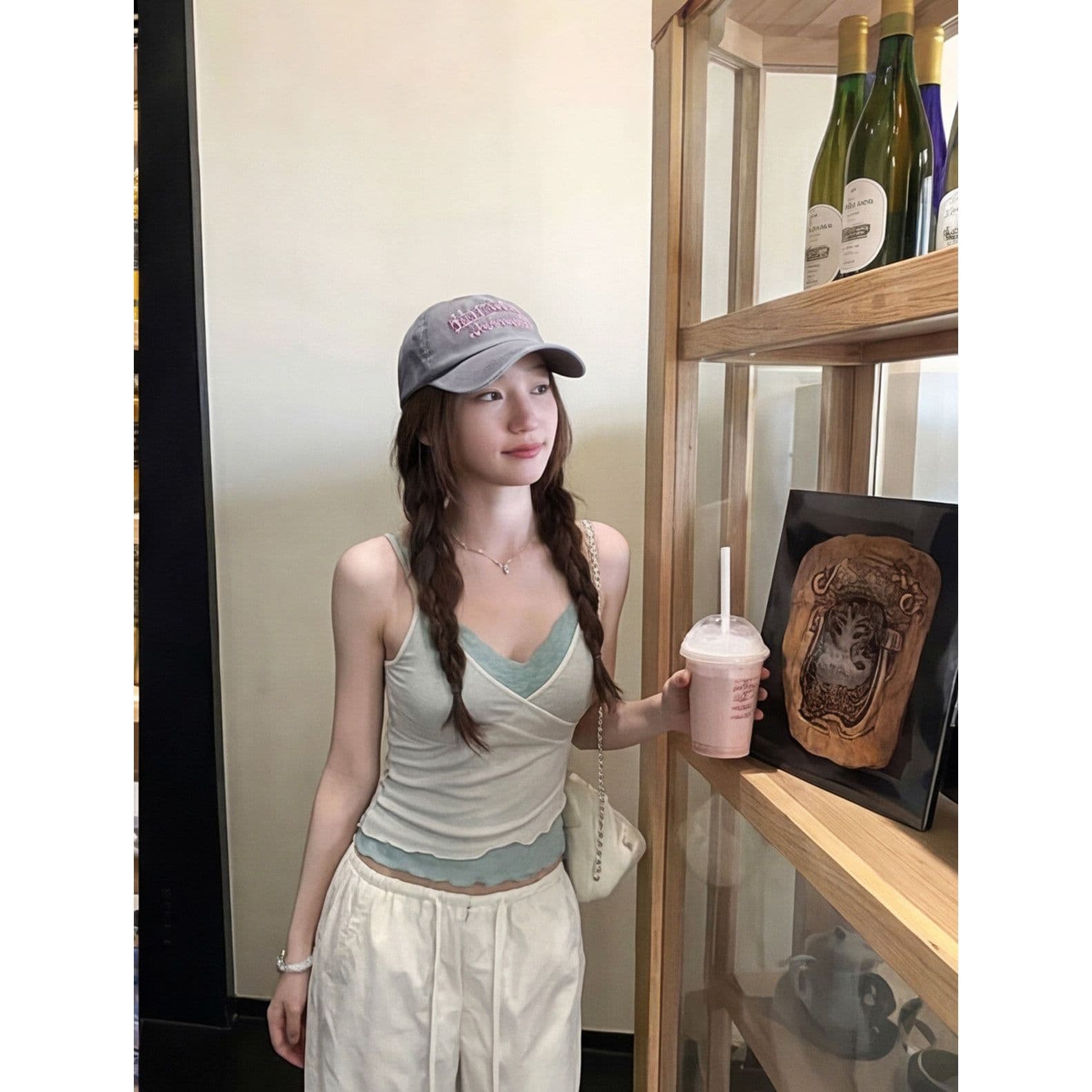 코코아 인사이드 미스 2026 여름 새로운 순수한 욕망 핫걸 분위기 센스 페이크 레이어드 레이스 캐미솔 맨위 이미지 2