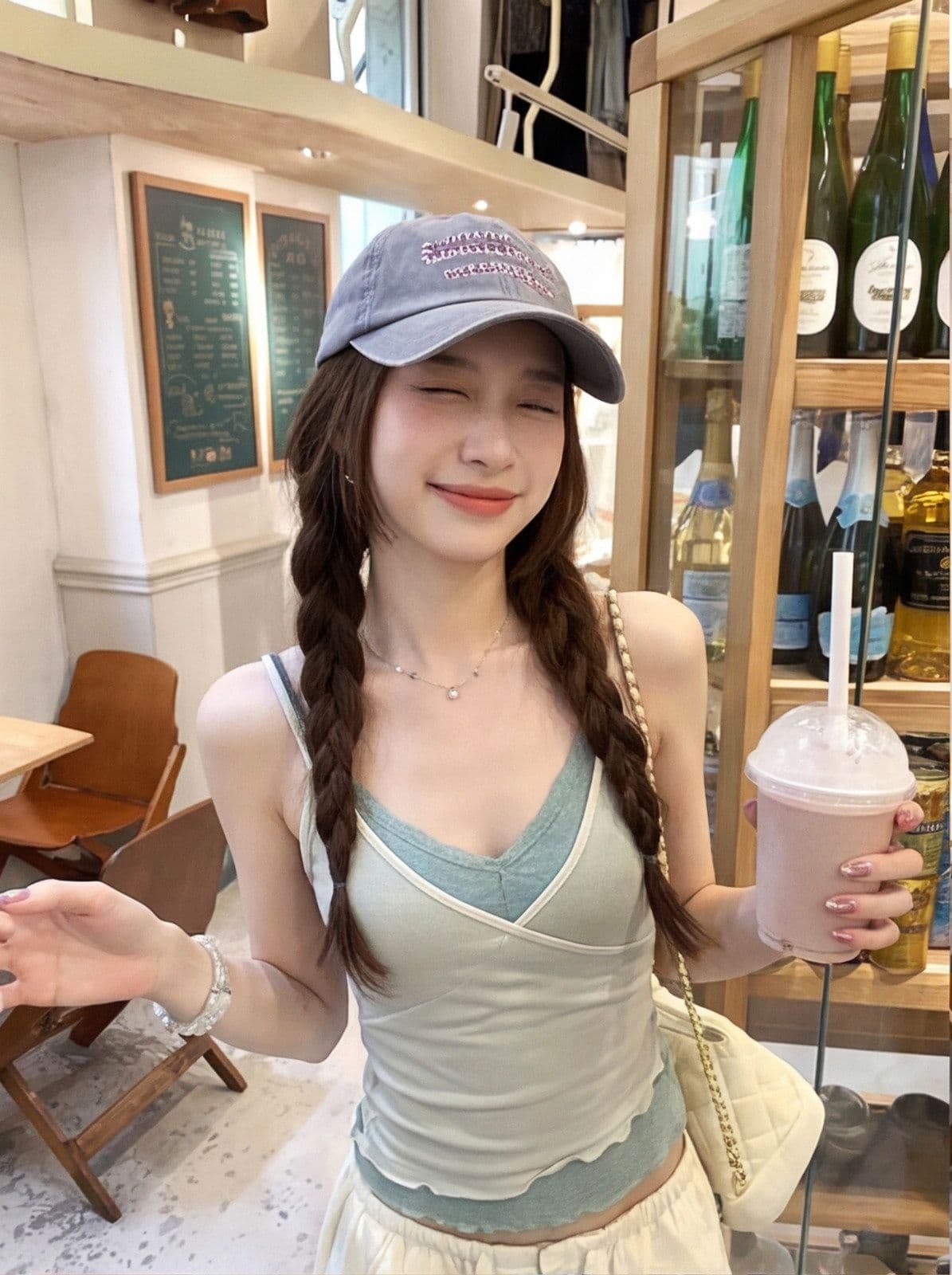 코코아 인사이드 미스 2026 여름 새로운 순수한 욕망 핫걸 분위기 센스 페이크 레이어드 레이스 캐미솔 맨위 상세 이미지 2