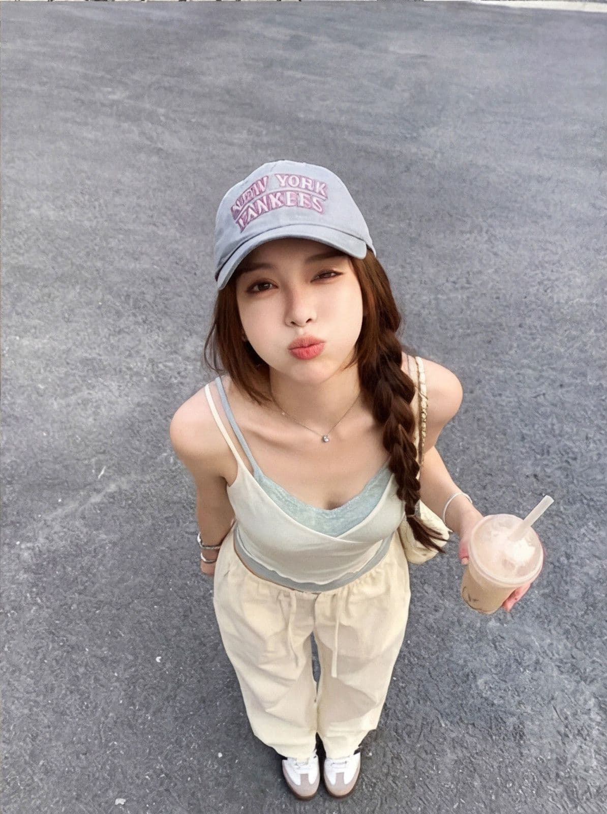 코코아 인사이드 미스 2026 여름 새로운 순수한 욕망 핫걸 분위기 센스 페이크 레이어드 레이스 캐미솔 맨위 상세 이미지 5