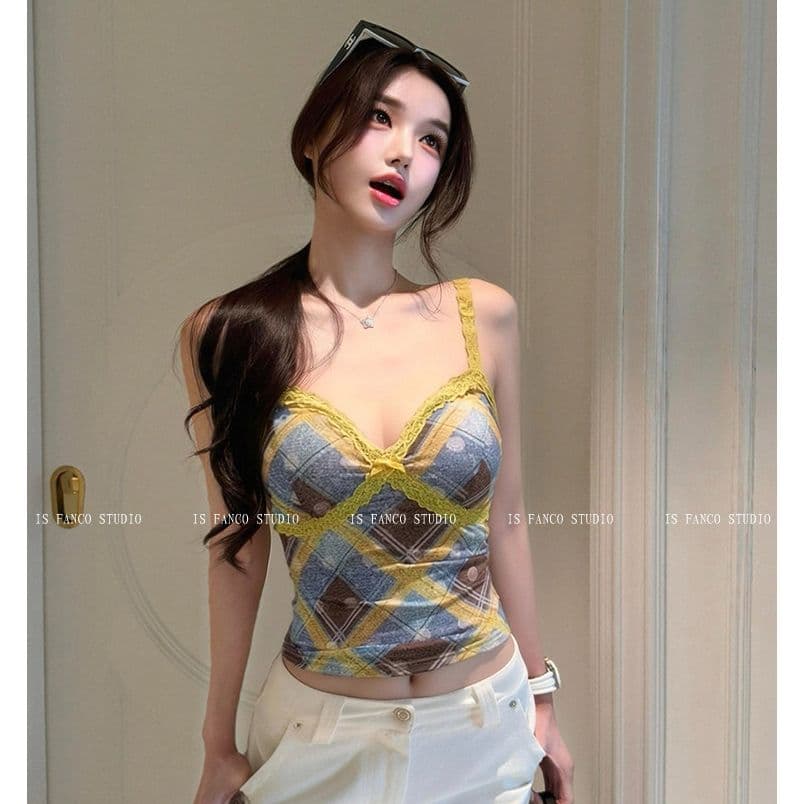 황색 섹시함 V넥 슬립 여성 2026 여름 레이스 체크무늬 패치워크 디자인 센스 허리 수축 몸매 가꾸기 쇼트 스타일 맨위 이미지 2