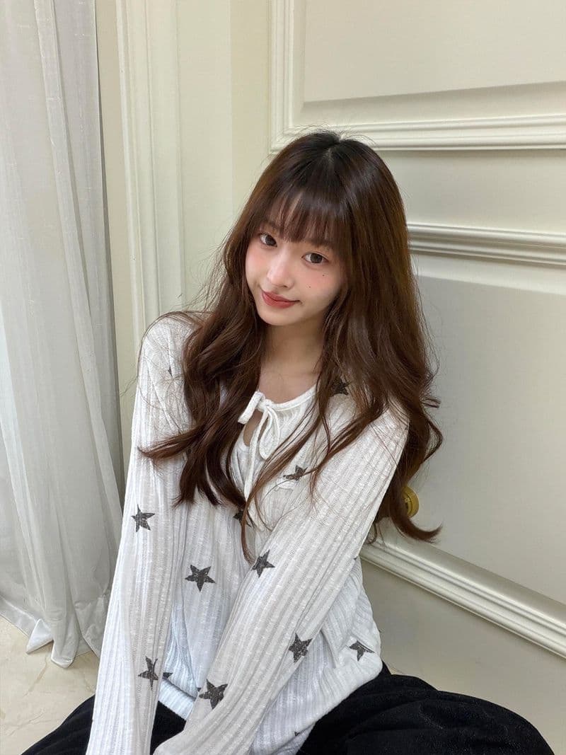 원본 형세 천 자수 별 생방송 품질 라운드 넥 맨위 긴팔 여성 의류 상세 이미지 7