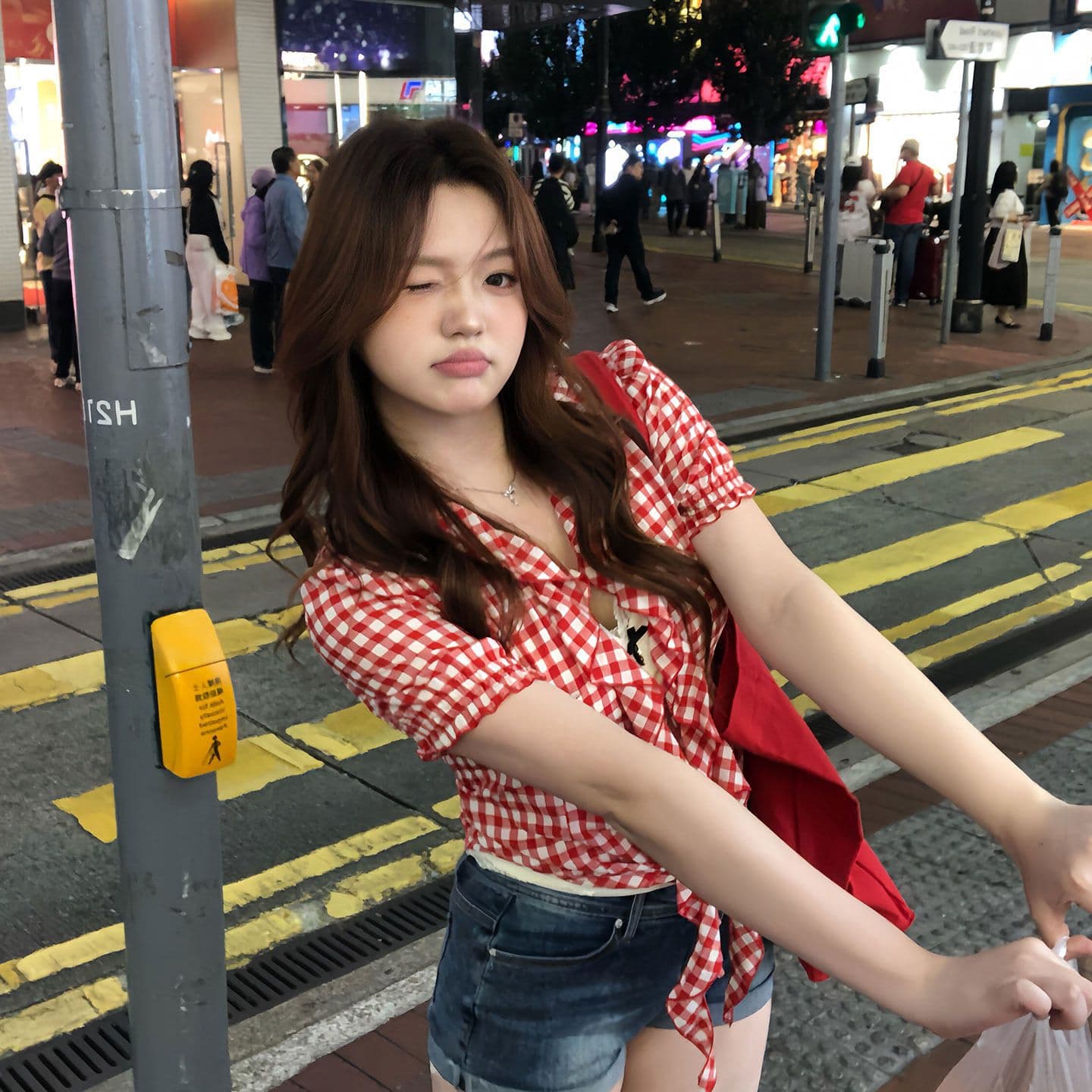 아메리칸 바람 체크무늬 밑단 레이스업 여성 셔츠 여름 새로운 표지 고기 슬림해 보이는 작은 대중 디자인 맨위 이미지 2
