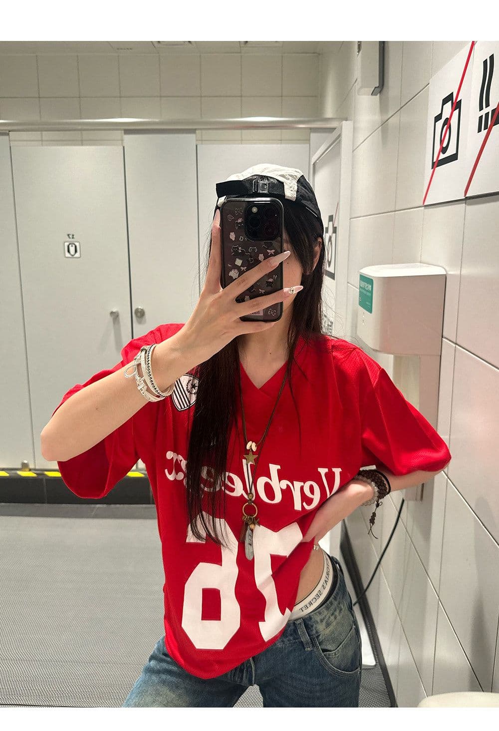 이후 패키지 칼라 보안 버클 원단 단일 구멍 얼굴 버드 눈 V넥 티셔츠 여성 여름 루즈핏 프린트 반팔 알파벳 상세 이미지 3