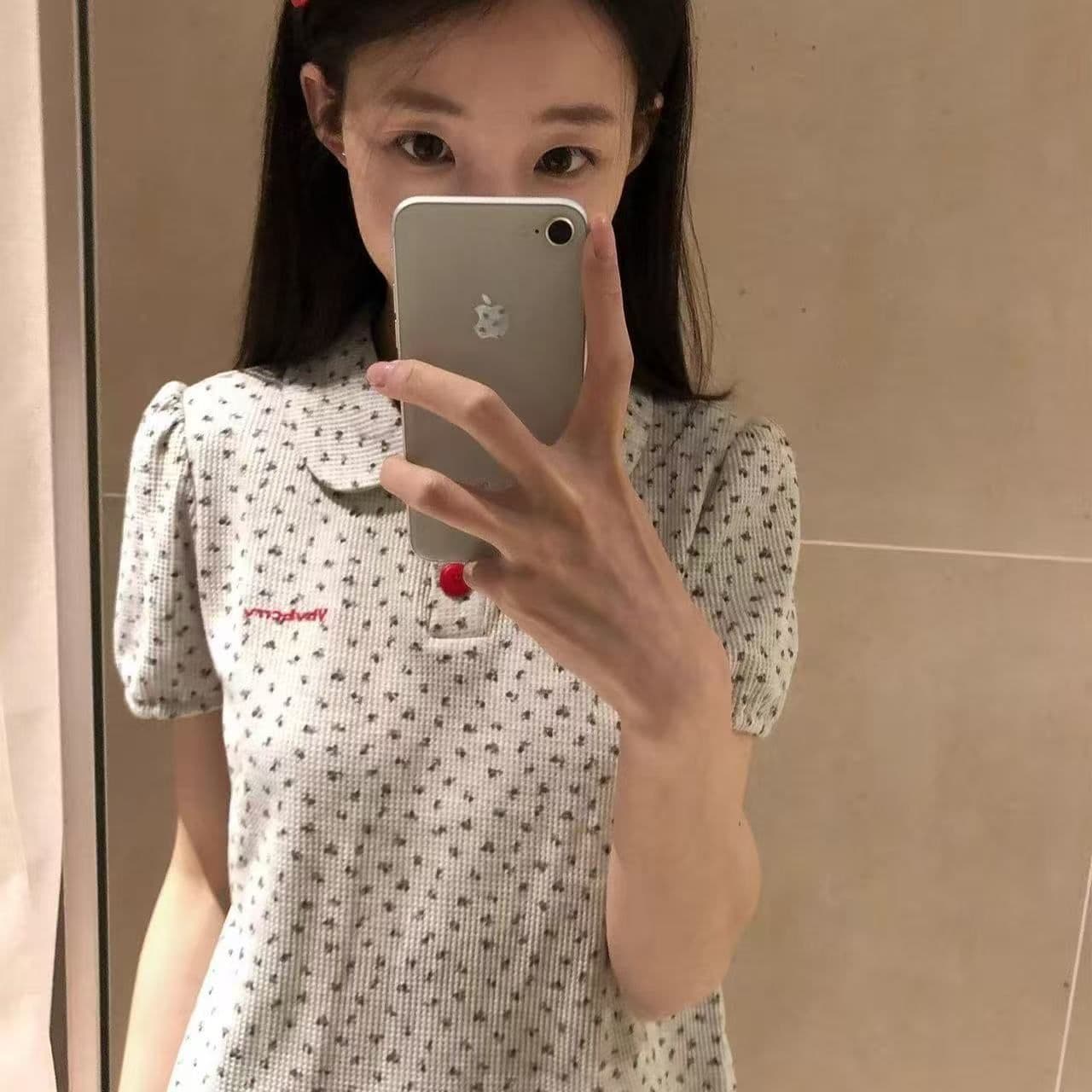 소금 달콤한 일본식 소녀 센스 작은 꽃무늬 베이비 칼라 반팔 티셔츠 2026 여름 새로운 루즈핏 작은 대중 쇼트 스타일 맨위 상세 이미지 1