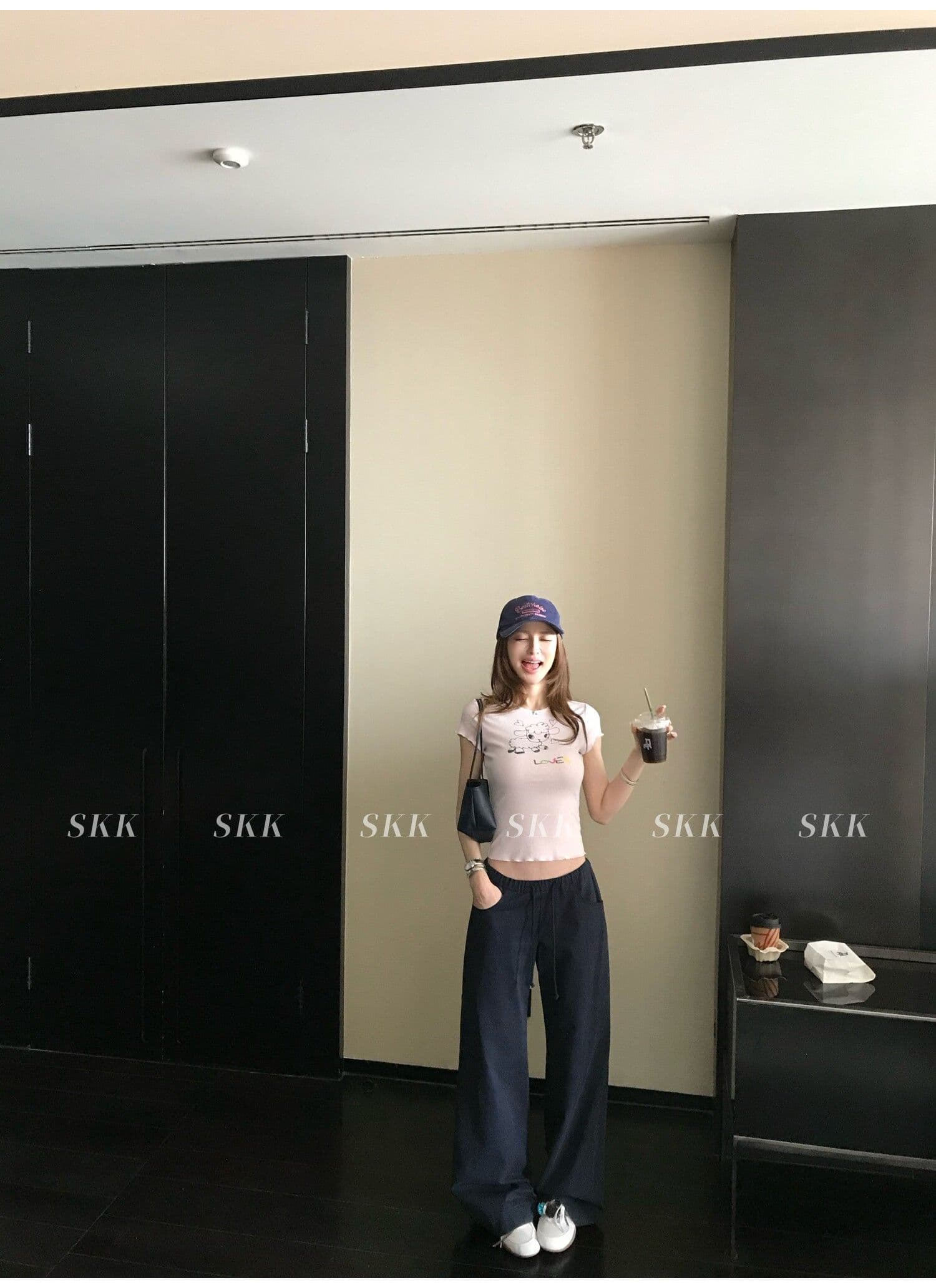 sk1ms 부활절 t 신선함 밝은 봄 여름 색상 순수한 욕망 느긋한 어린 양 프린트 하트 어두운 꽃 레이스 티셔츠 상세 이미지 13