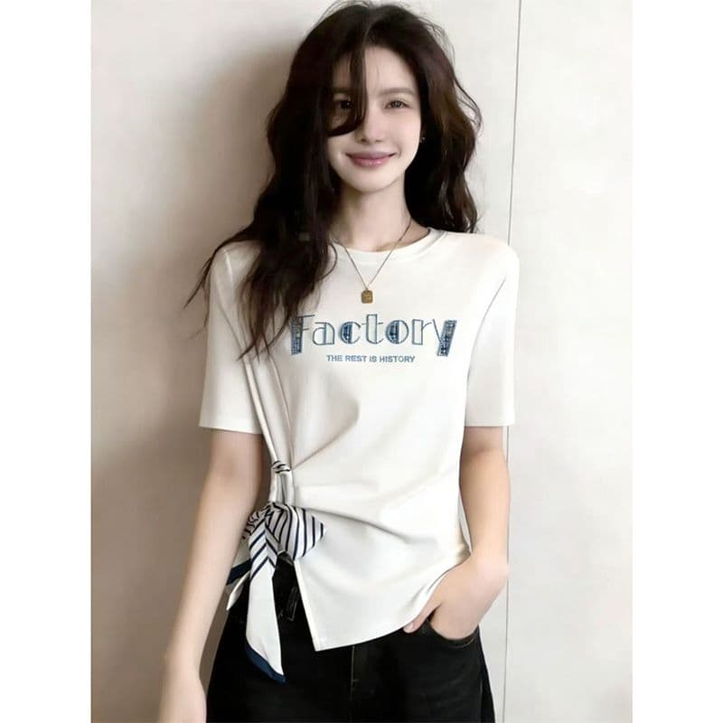 92 면 8 암모니아 Lun 디자인 센스 레이스업 티셔츠 알파벳 자수 Chic 스트라이프 나비 매듭 쇼트 스타일 연령 감소 맨위 상세 이미지 12