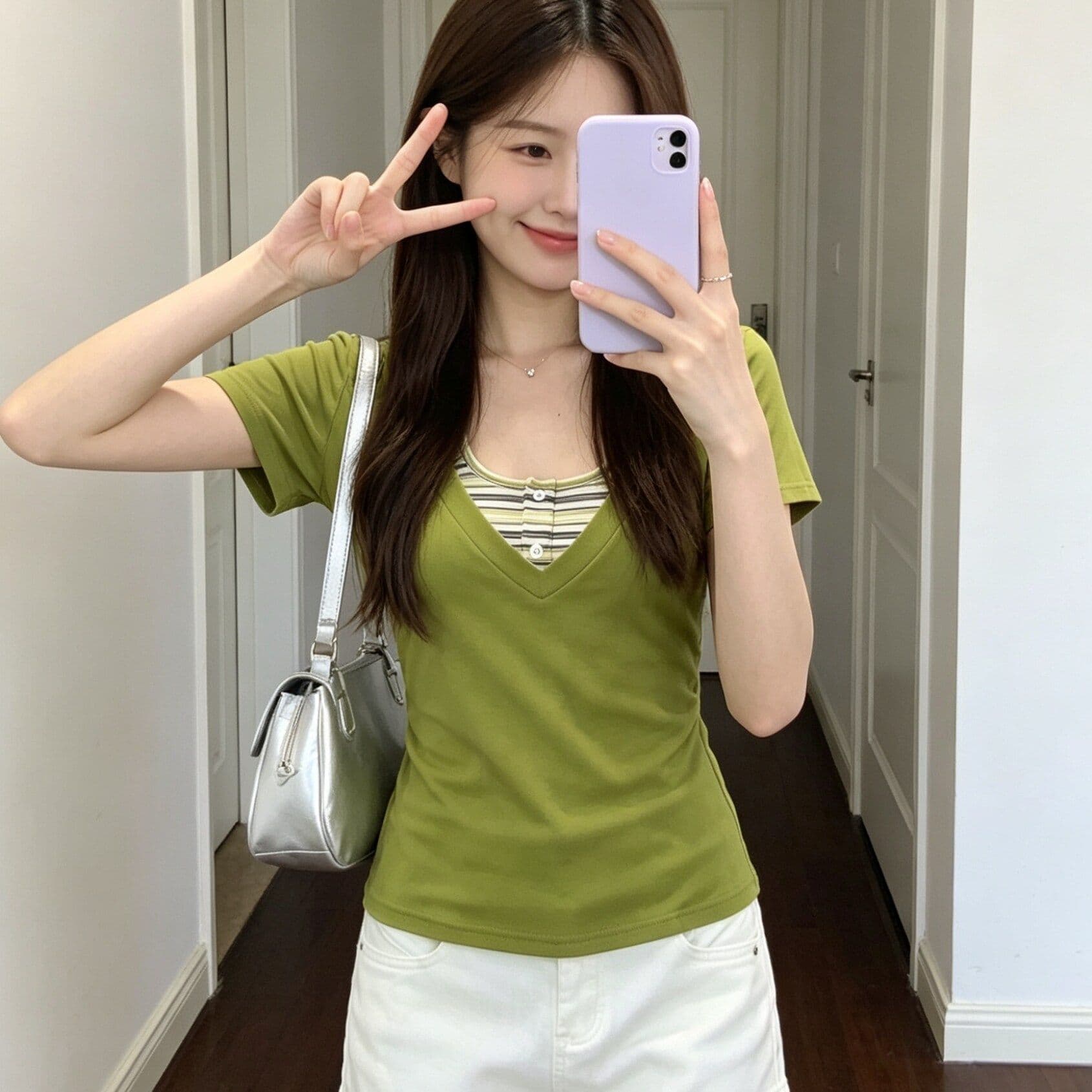 한 부서 스트라이프 행침 목 슬립 V넥 반팔 티셔츠 여성 여름 새로운 몸매 가꾸기 슬림해 보이는 달콤한 핫걸 맨위 투피스 세트 이미지 2