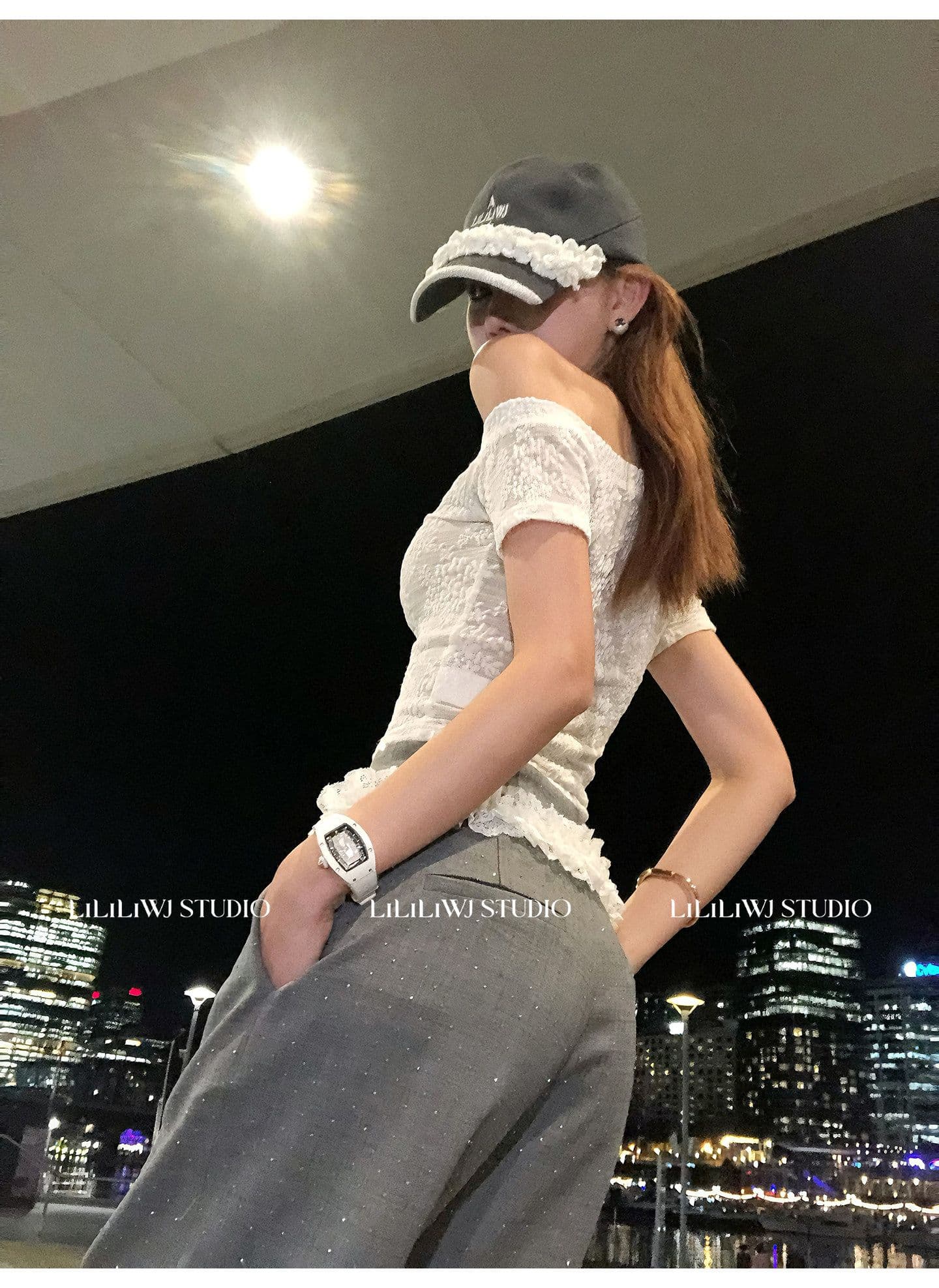 리 부드럽게 6 월 하나 의류 세 착용 작은 대중 디자인 비스듬한 어깨 레이스 티셔츠 여성 몸매 가꾸기 슬림해 보이는 반팔 맨위 상세 이미지 7