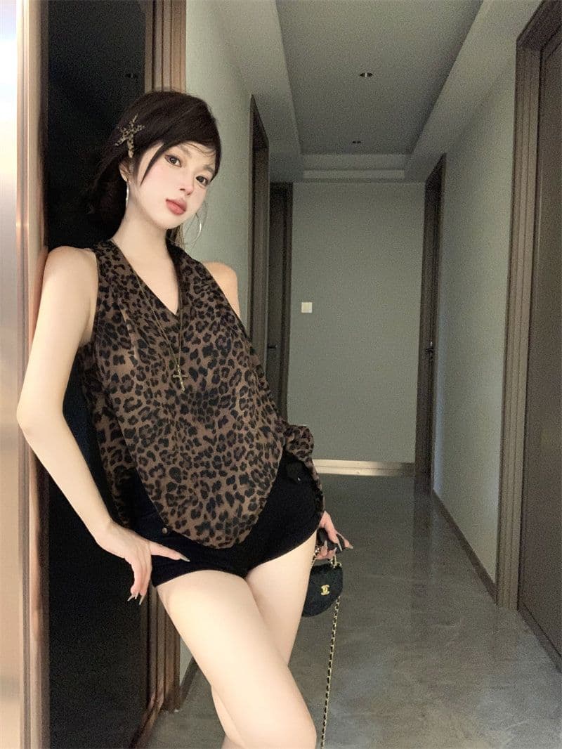 레트로 레오파드 무늬 백리스 행침 목 조끼 여성 2026 여름 새로운 패션 핫걸 바람 품격 V넥 슬립 맨위 상세 이미지 6