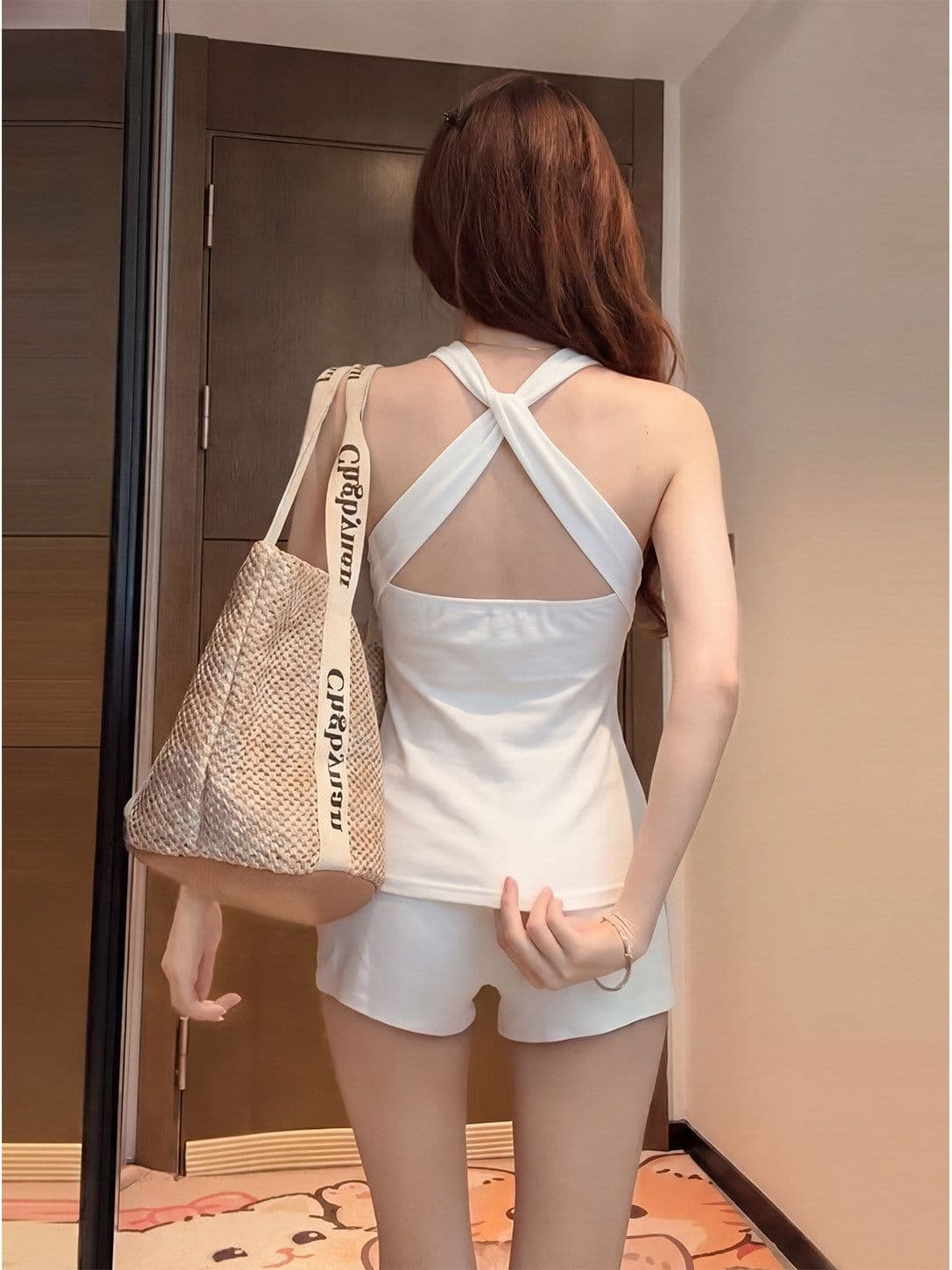 양모 회색 순수한 욕망 V넥 행침 목 슬립 수 있습니다. 조정 여성 여름 핫걸 몸매 가꾸기 슬림해 보이는 섹시함 허리 수축 조끼 이미지 4