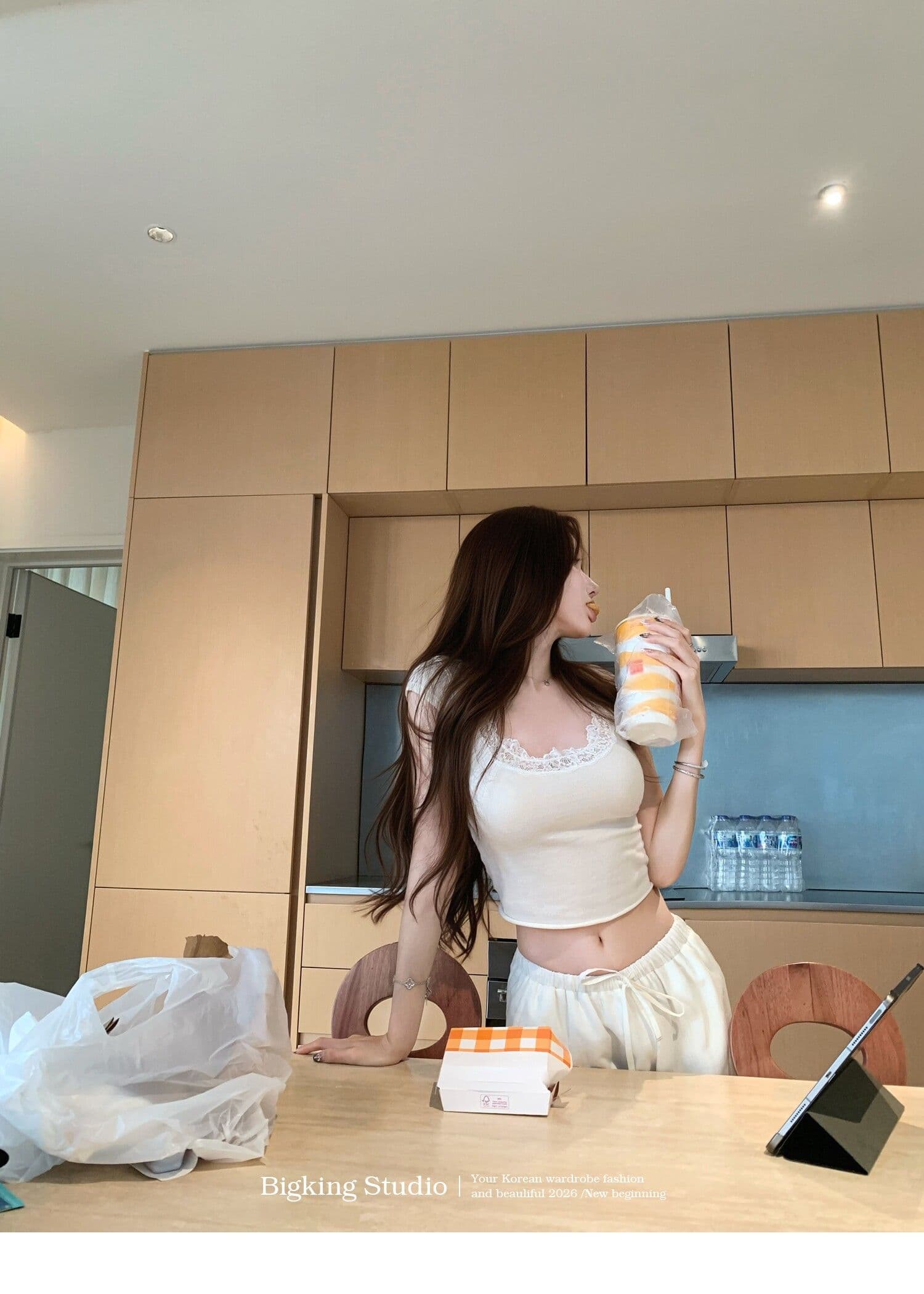 bigking 다이 킨 홈 얕은 욕망 마이크로 대 u 칼라 레이스 측면 반팔 티셔츠 여성 몸매 가꾸기 순수한 욕망 맨위 상세 이미지 5