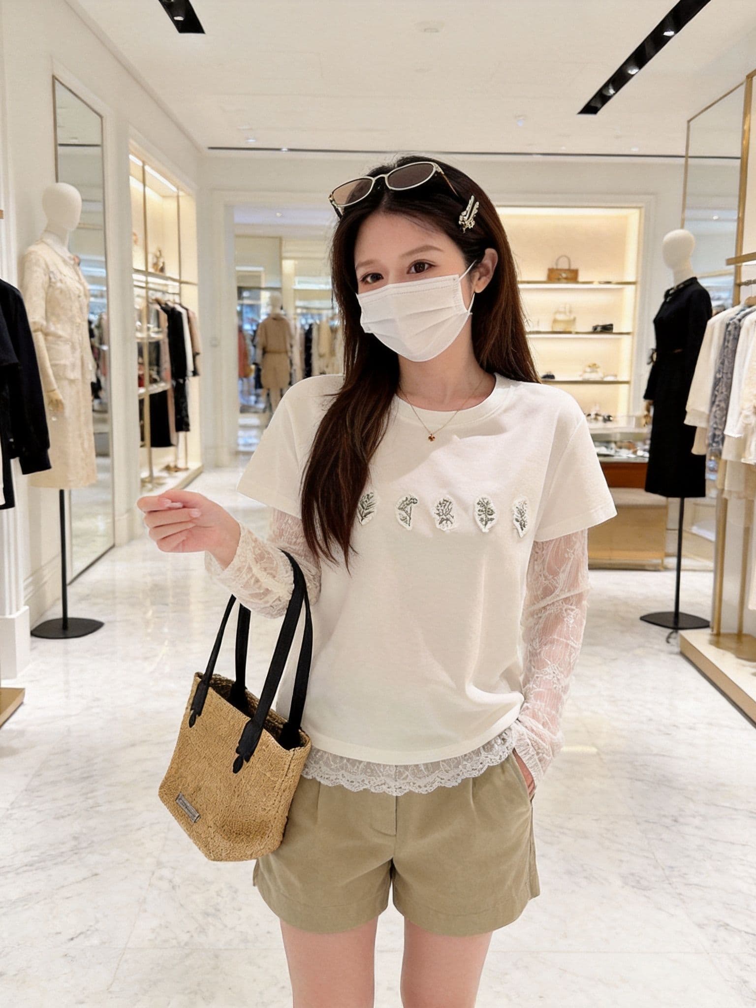 순면 더블 실 작은 대중 춤 레이스 조각 패치 자수 디자인 센스 페이크 레이어드 긴팔 티셔츠 여성 화이트 맨위 여름 상세 이미지 6