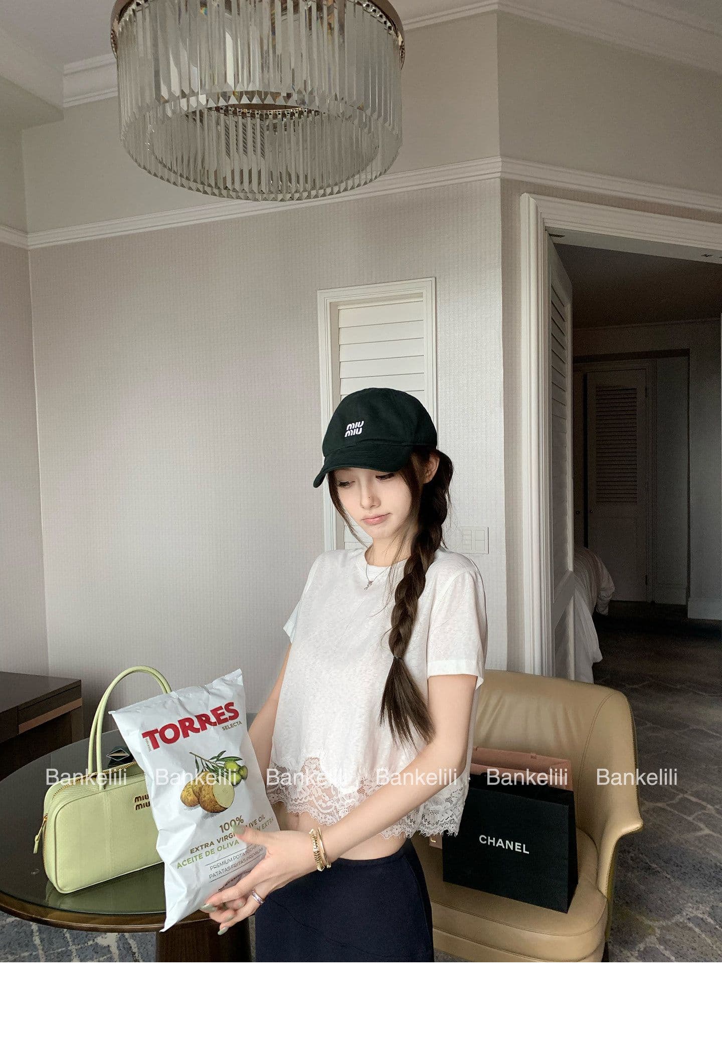 밤나무 코코아 bankelili 산소 miu 버전 천 골드 센스 레이스 레이스 티셔츠 슬림해 보이는 여성 상세 이미지 7