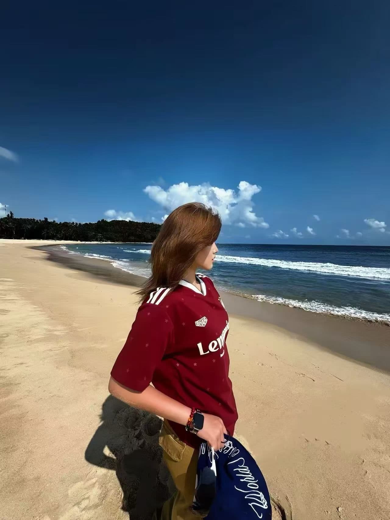 저지 원단 원본 솜씨 아메리칸 레트로 별 프린트 V넥 반팔 루즈핏 티셔츠 여름 남녀 커플 상세 이미지 12