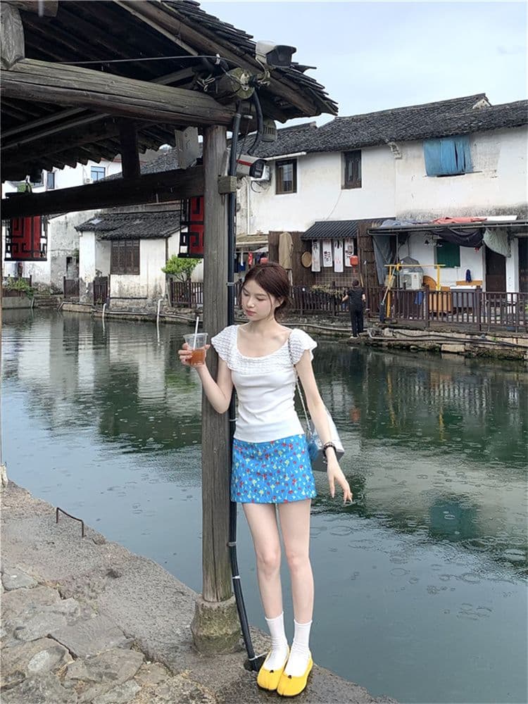 1 1 모달 프릴 자카드 라운드 넥 반팔 티셔츠 여성 여름 부드러운 몸매 가꾸기 슬림해 보이는 디자인 센스 품격 맨위 상세 이미지 5