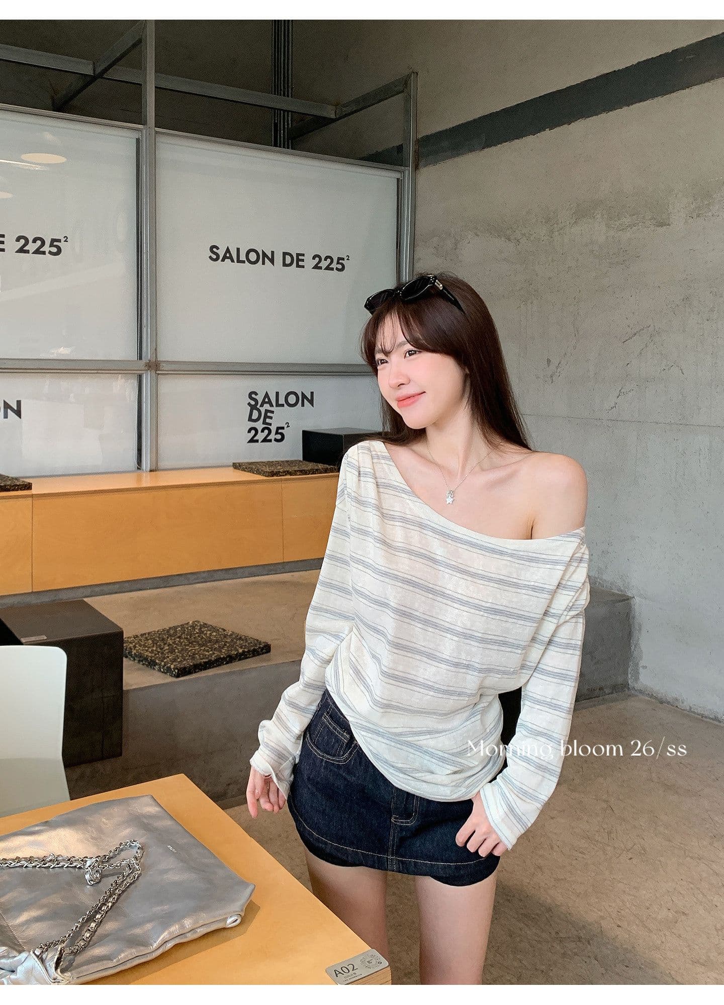 한 부서 스트라이프 비스듬한 어깨 자외선 차단 티셔츠 여성 의류 여름 느긋한 바람이 아닙니다. 명중 섹션 블라우스 맨위 상세 이미지 3
