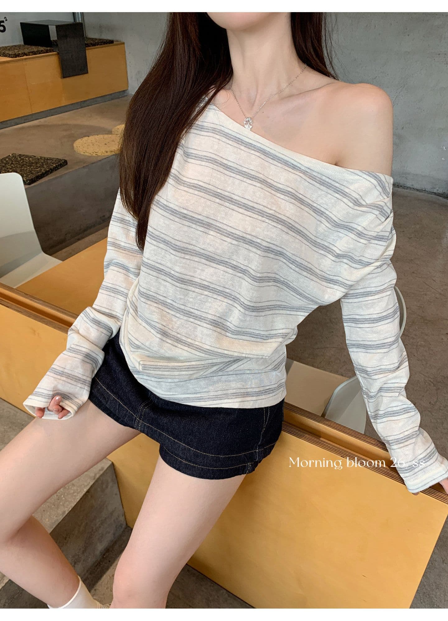 한 부서 스트라이프 비스듬한 어깨 자외선 차단 티셔츠 여성 의류 여름 느긋한 바람이 아닙니다. 명중 섹션 블라우스 맨위 상세 이미지 5