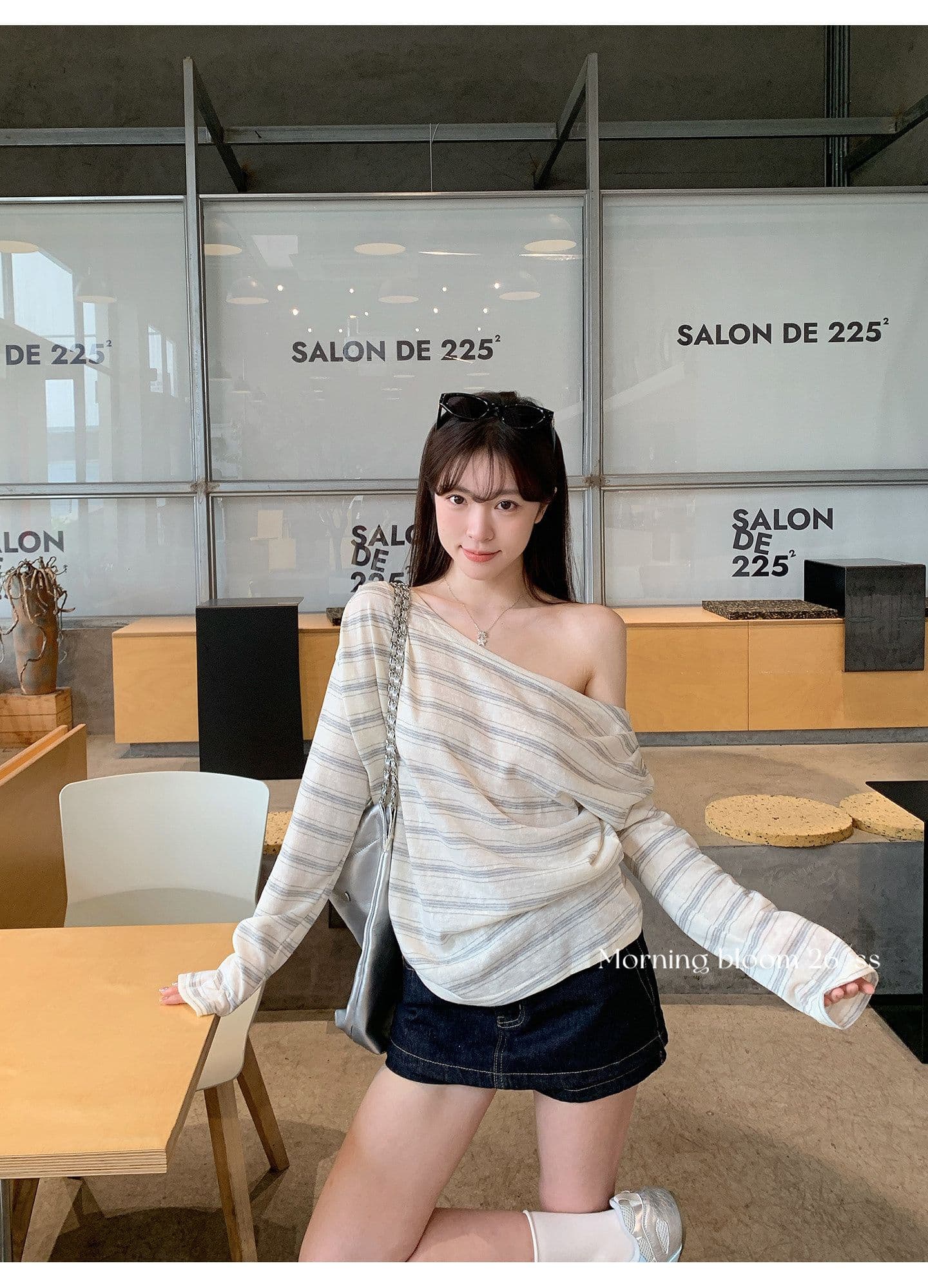한 부서 스트라이프 비스듬한 어깨 자외선 차단 티셔츠 여성 의류 여름 느긋한 바람이 아닙니다. 명중 섹션 블라우스 맨위 상세 이미지 11