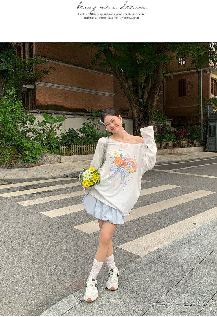 라이 경기 서울 눈꽃 화이트 비스듬한 어깨 자외선 차단 긴팔 티셔츠 여성 여름 루즈핏 꽃 프린트 디자인 블라우스 맨위 상세 이미지 4