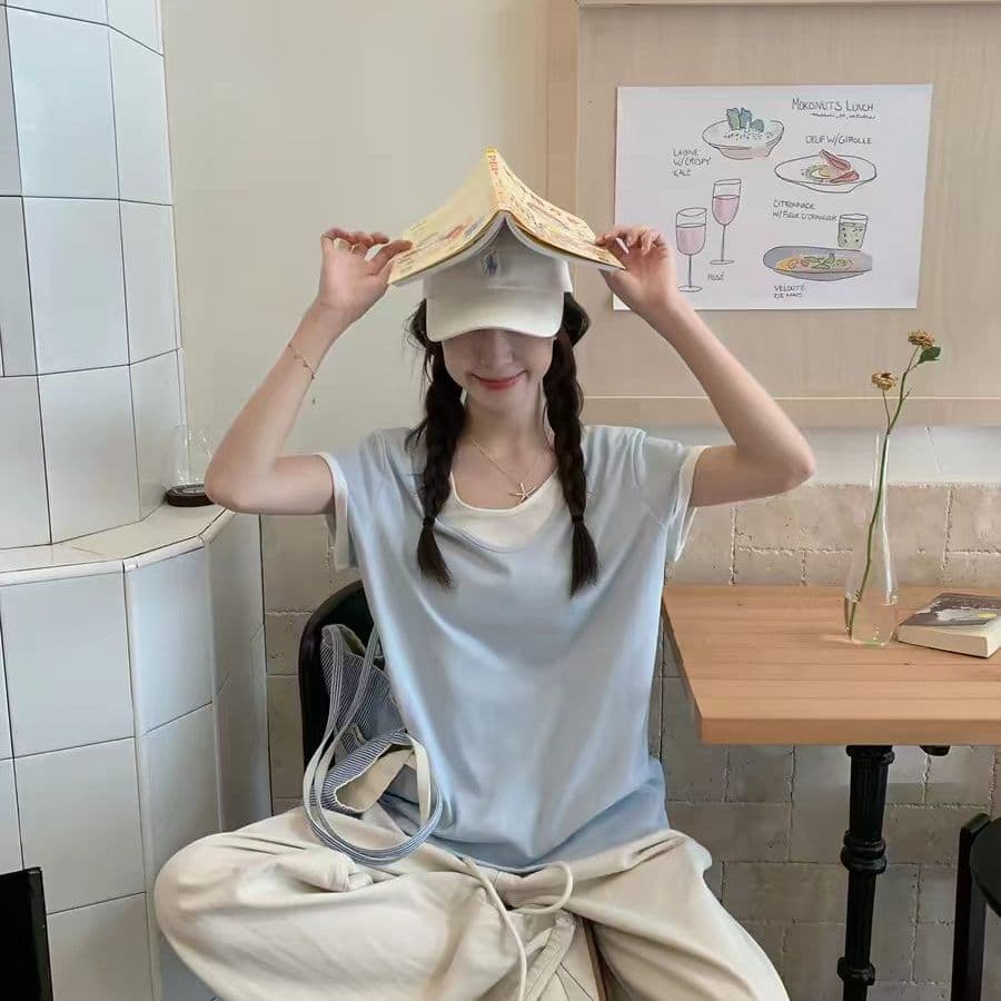 160 그램 눈꽃 순면 하늘색 라운드 넥 디자인 센스 페이크 레이어드 반팔 티셔츠 여성 여름 새로운