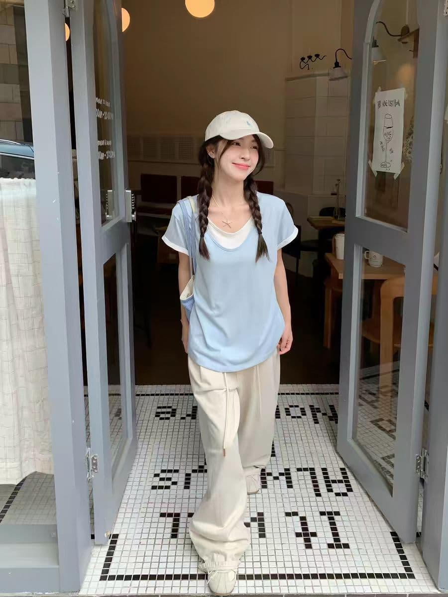 160 그램 눈꽃 순면 하늘색 라운드 넥 디자인 센스 페이크 레이어드 반팔 티셔츠 여성 여름 새로운 상세 이미지 2