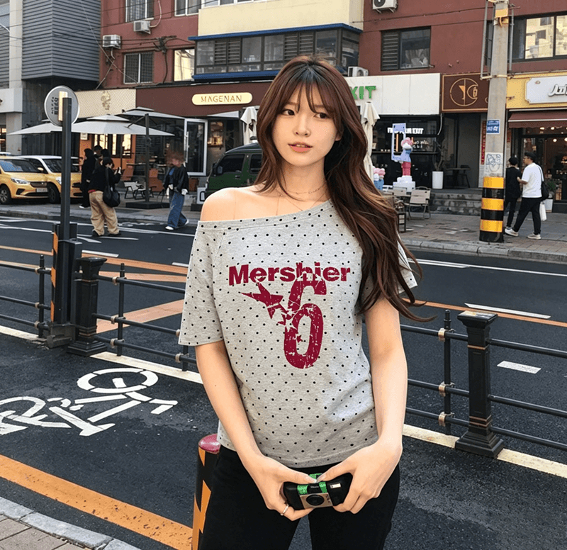 220 그램 40 1 1 순면 여름 새로운 한 부서 도트 무늬 비스듬한 칼라 오프숄더 프린트 섹션 반팔 티셔츠 여성 상세 이미지 4