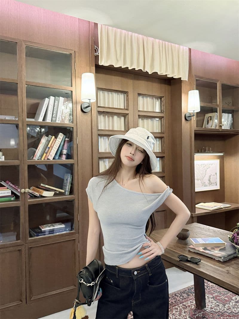원본 원단 핫걸 비스듬한 어깨 반팔 티셔츠 여름 새로운 몸매 가꾸기 슬림해 보이는 오프숄더 맨위 여성 의류 상세 이미지 41