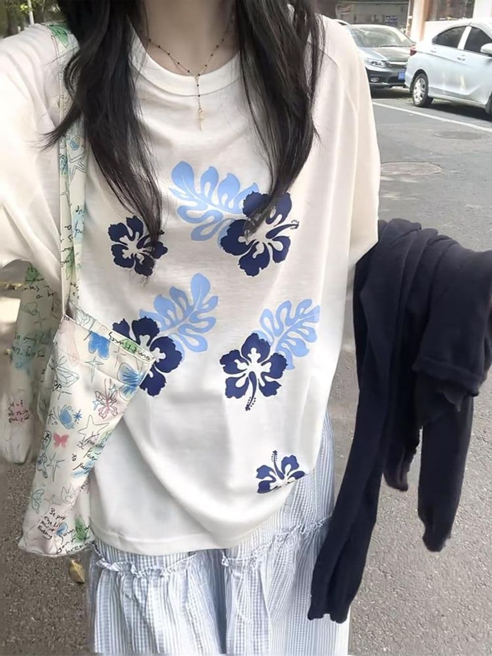 광저우 품질 여름 얇은 스타일 자외선 차단 긴팔 블라우스 새로운 캐주얼 루즈핏 느긋한 라운드 넥 티셔츠 상세 이미지 2