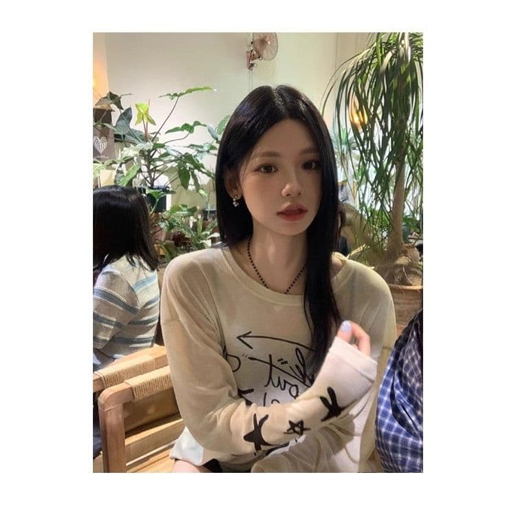 광저우 품질 얇은 스타일 자외선 차단 블라우스 루즈핏 여름 디자인 센스 아메리칸 재미있는 낙서 프린트 맨위 상세 이미지 3