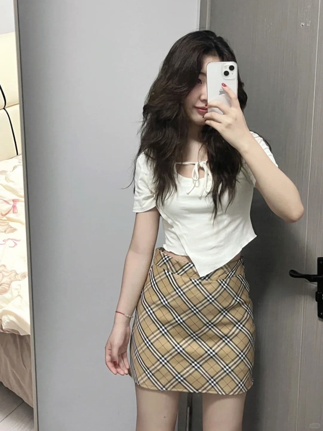 원본 품질 불규칙 스트랩 긍정적 인 어깨 반팔 티셔츠 여성 여름 맨위 상세 이미지 4