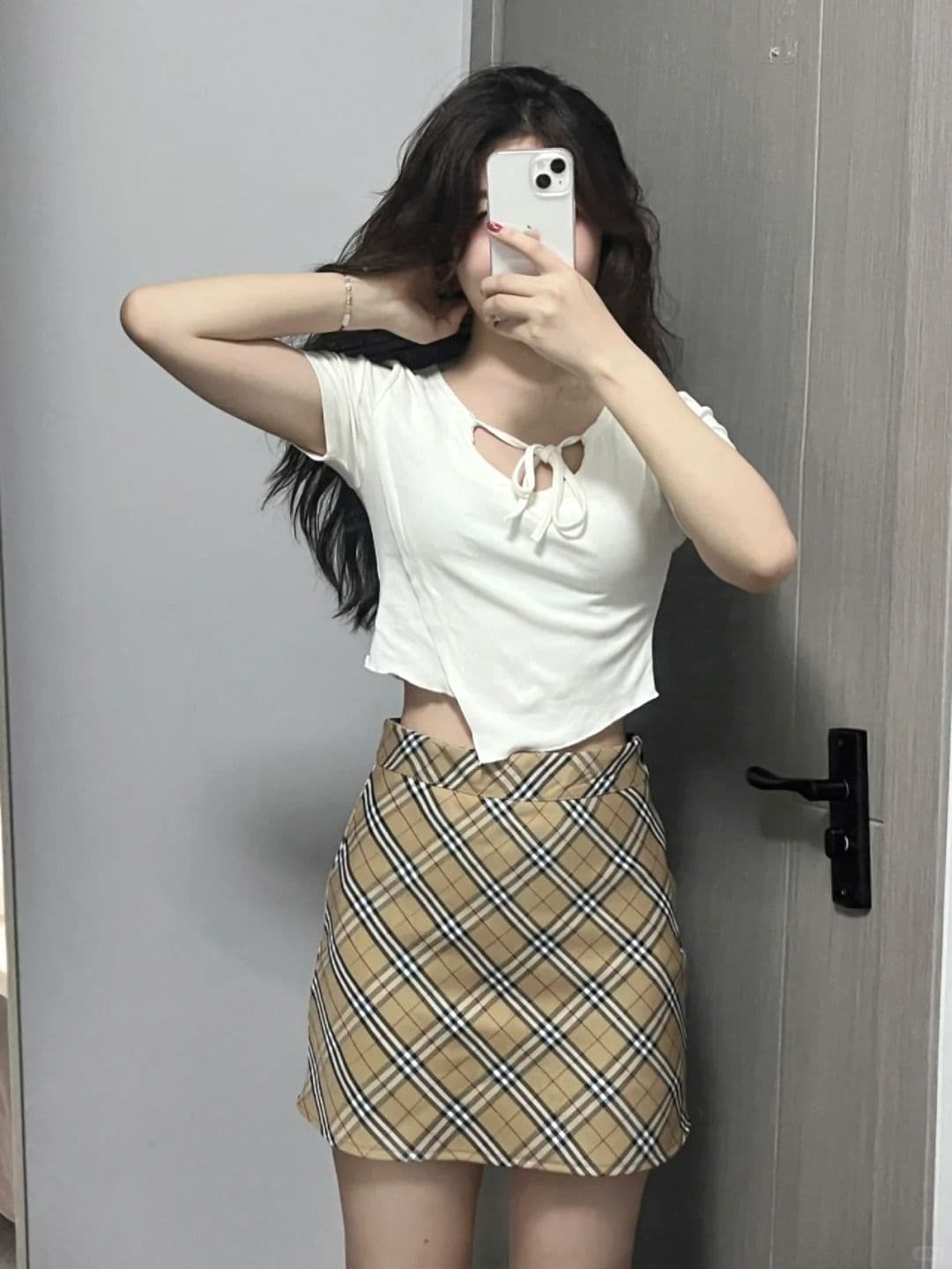 원본 품질 불규칙 스트랩 긍정적 인 어깨 반팔 티셔츠 여성 여름 맨위 상세 이미지 7
