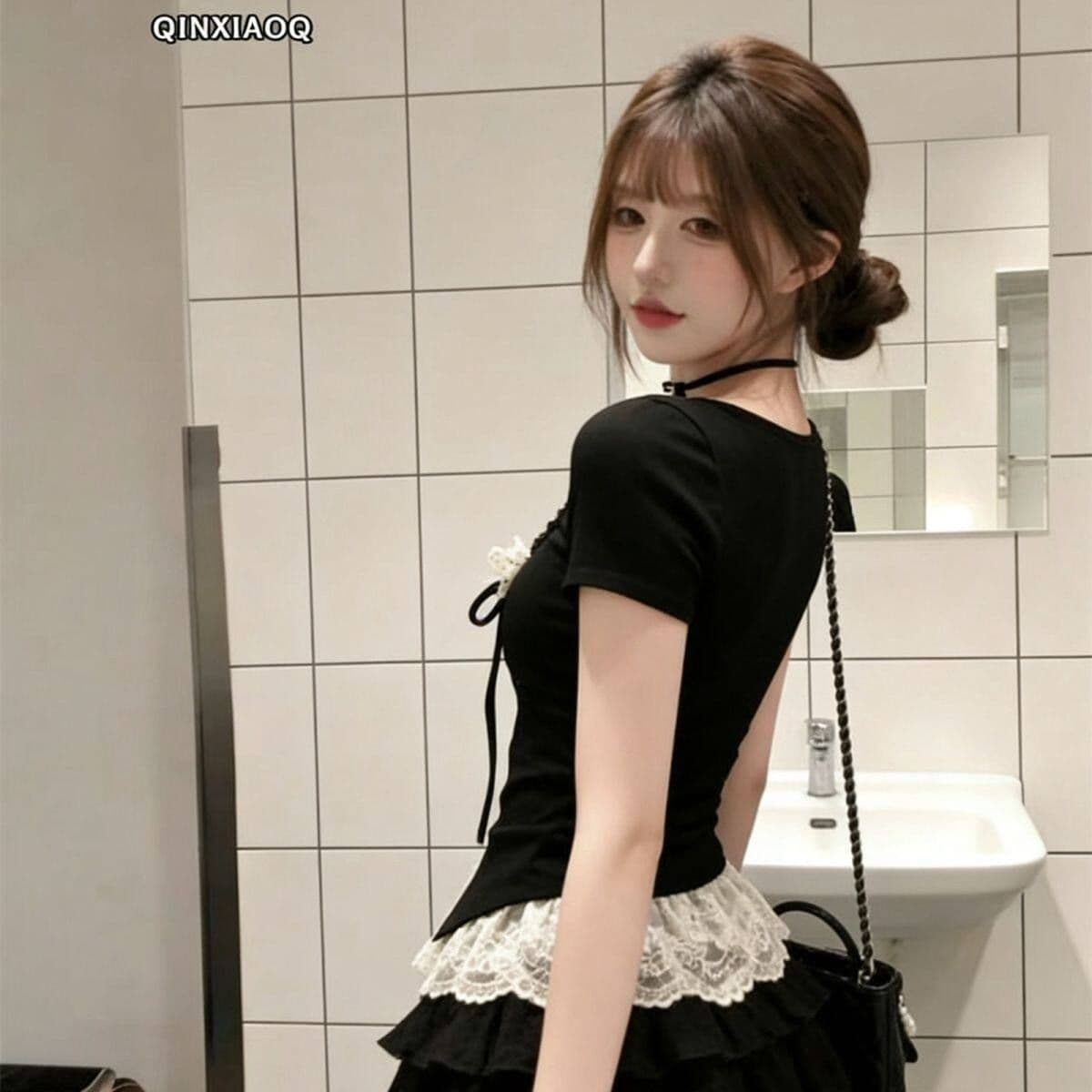 2026 여름 새로운 한 부서 몸매 가꾸기 달콤한 핫걸 착용 가져 가라. 슬림해 보이는 페이크 레이어드 레이스 맨위 이미지 2
