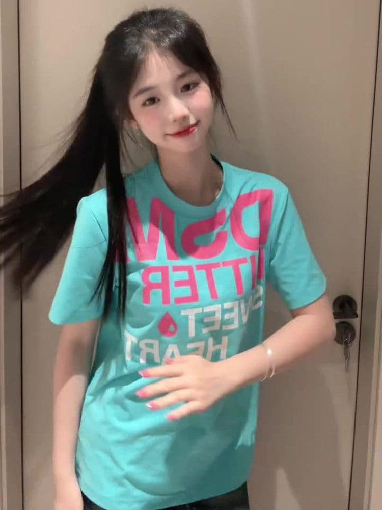 한 부서 레트로 패치워크 파란색 알파벳 반팔 티셔츠 여성 여름 몸매 가꾸기 슬림해 보이는 디자인 센스 다용도 캐주얼 맨위 상세 이미지 4