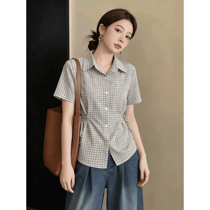 소금 부서 격자 무늬 셔츠 여성용 짧은 소매 여름 새로운 한 부서 디자인 센스 스트랩 허리 수축 품격 슬림해 보이는 셔츠