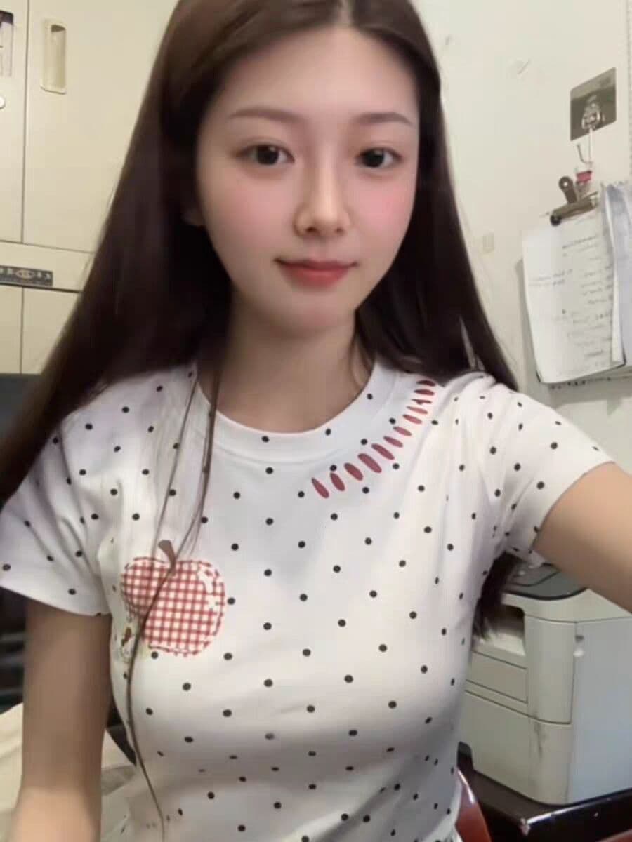 40 면 1 1 오스트리아 세대 서울 220 그램 아메리칸 레트로 화이트 도트 무늬 애플 프린트 반팔 여성 상세 이미지 5