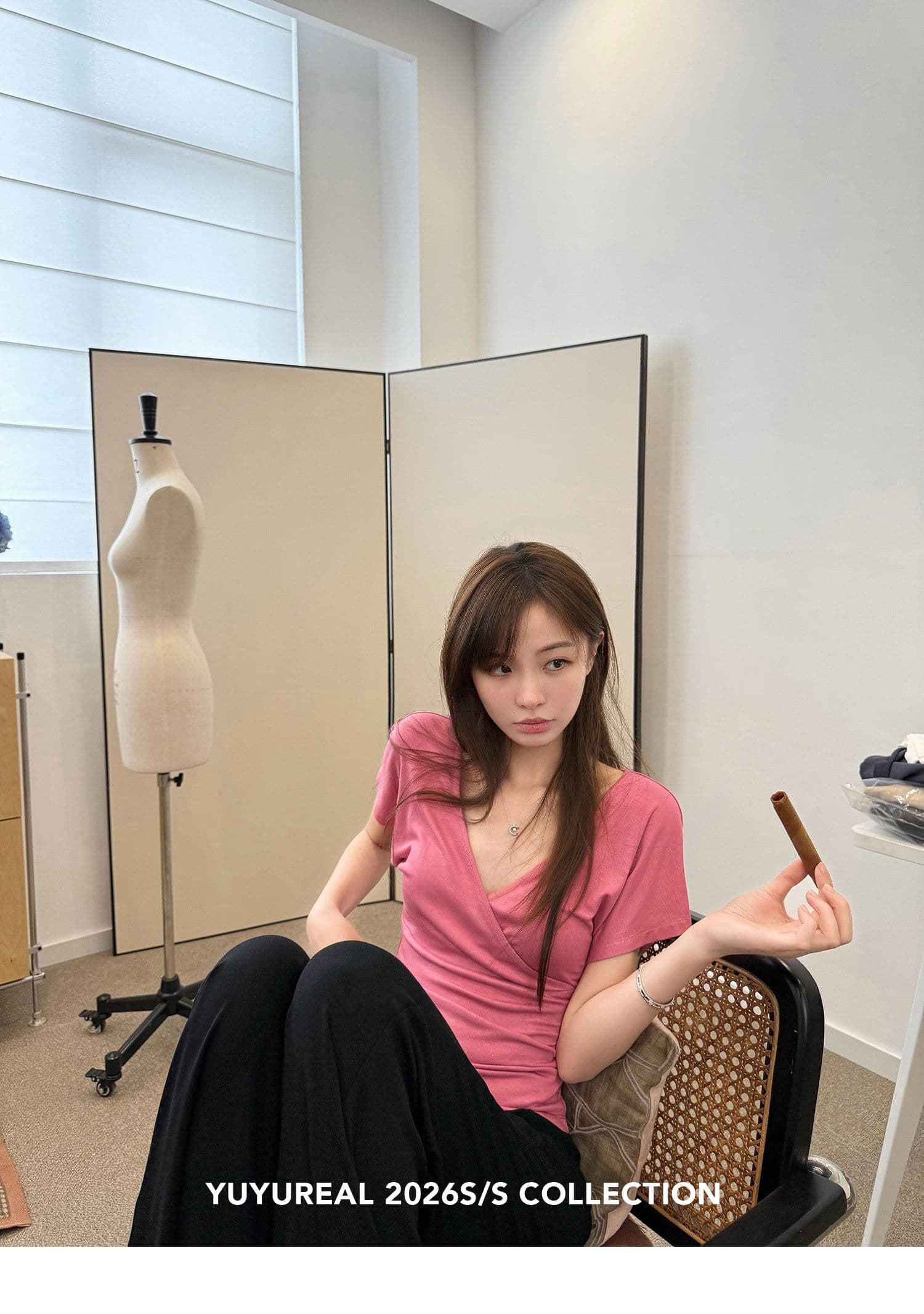 260 그램 사람들 면 작은 예쁜 허리 십자가 V넥 작은 날다 소매 디자인 티셔츠 여성 여름 새로운 몸매 가꾸기 슬림해 보이는 반팔 맨위 상세 이미지 2