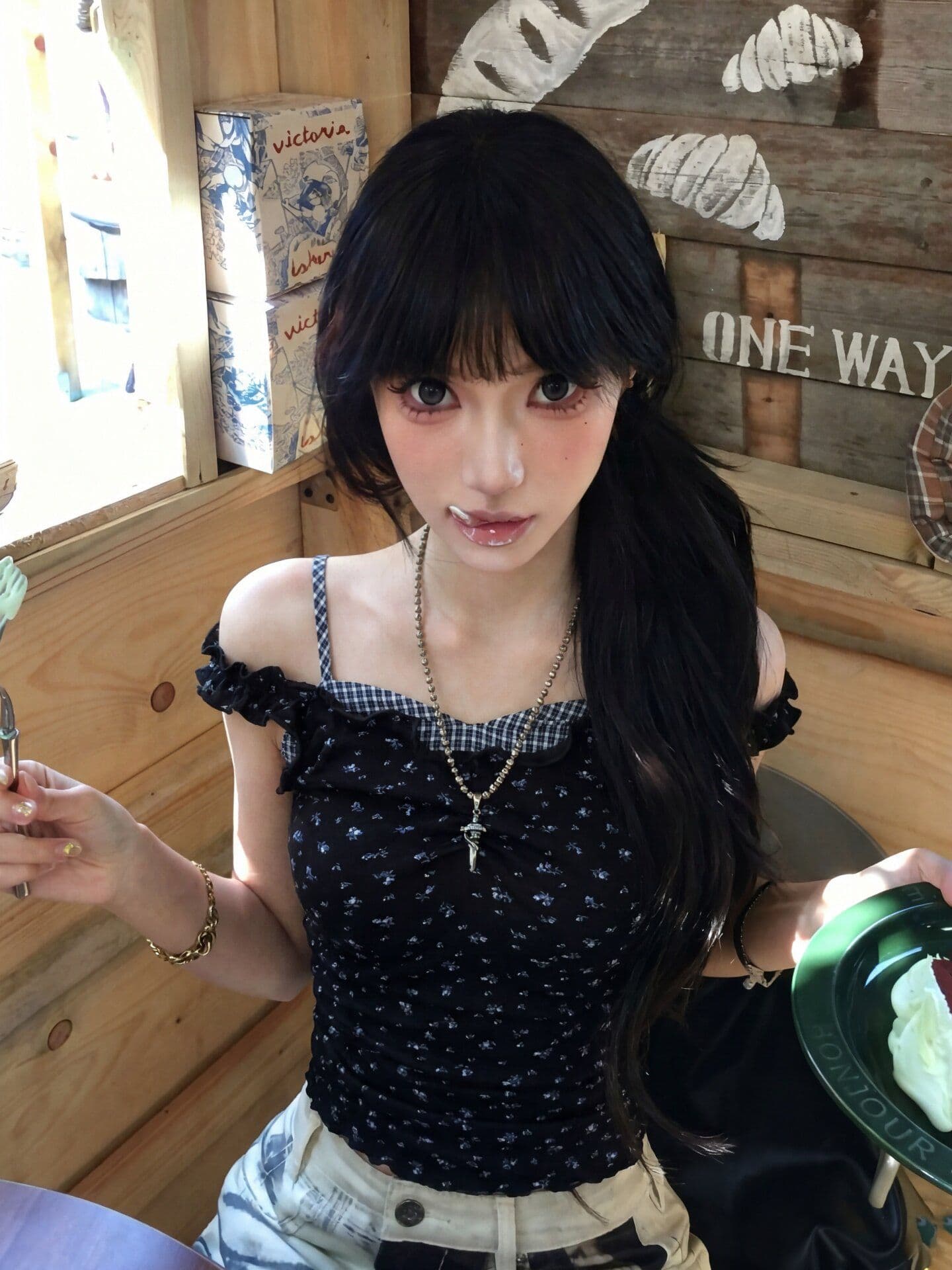 한 부서 꽃무늬 오프숄더 페이크 레이어드 캐미솔 여자 여름 순수한 욕망 핫걸 몸매 가꾸기 쇼트 스타일 오프숄더 맨위 상세 이미지 5