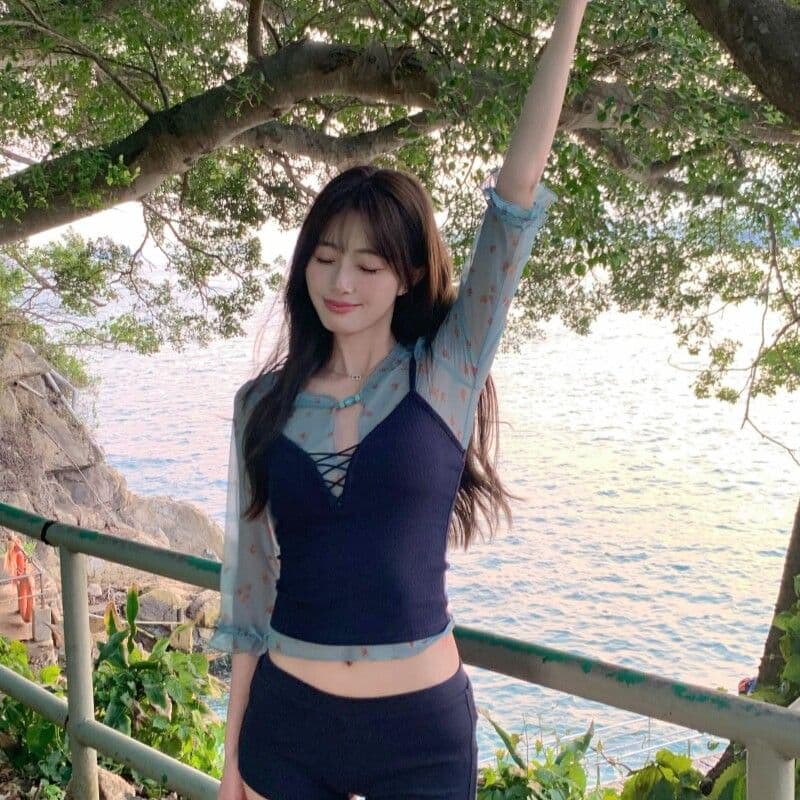 꽃무늬 망사 티셔츠 여성 몸매 가꾸기 슬림해 보이는 캐미솔 맨위 투피스 세트 이미지 2