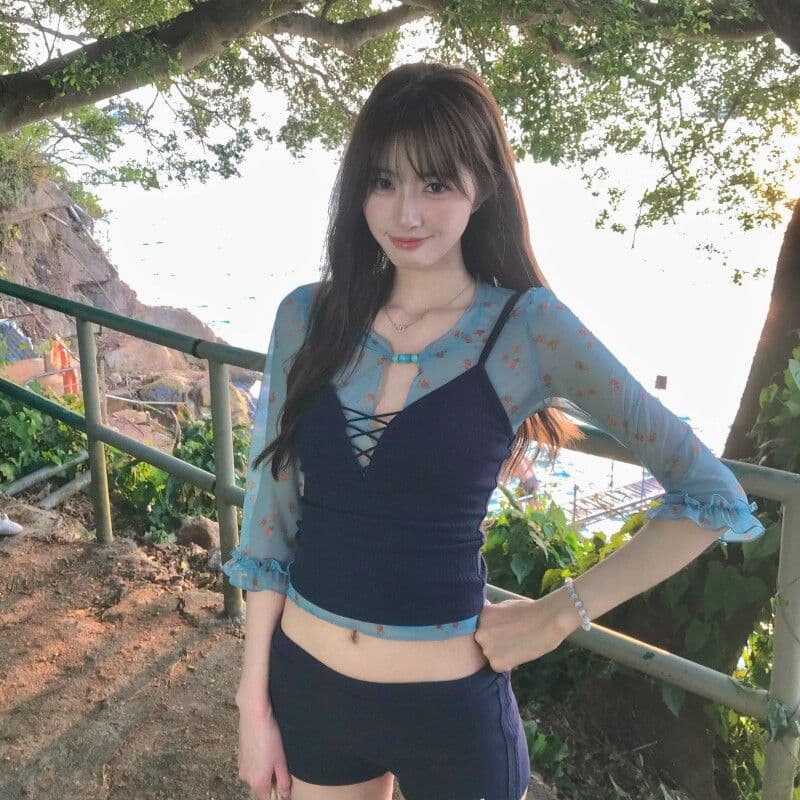 꽃무늬 망사 티셔츠 여성 몸매 가꾸기 슬림해 보이는 캐미솔 맨위 투피스 세트 상세 이미지 5
