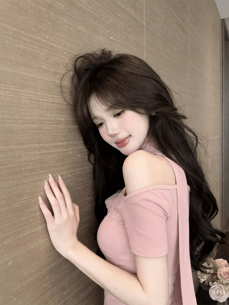 2026 슈퍼 화재 연령 감소 맨위 디자인 센스 오프숄더 불규칙 망사 패치워크 다용도 몸매 가꾸기 반팔 티셔츠 여름 이미지 4
