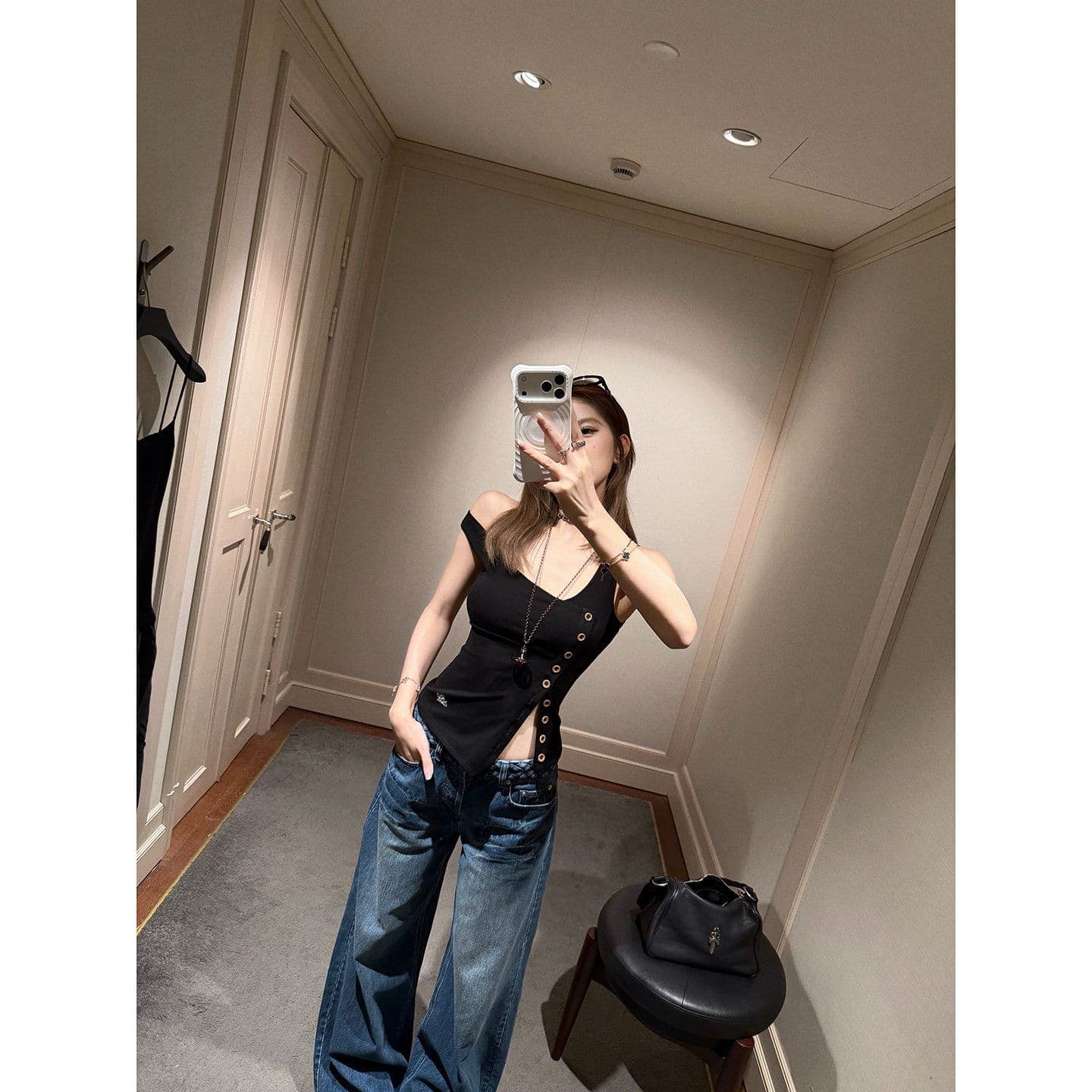 tongiiuu vtg 행성 디자인 센스 비스듬한 칼라 비대칭 트임 단추 조끼 여성 민소매 맨위 여름 이미지 2