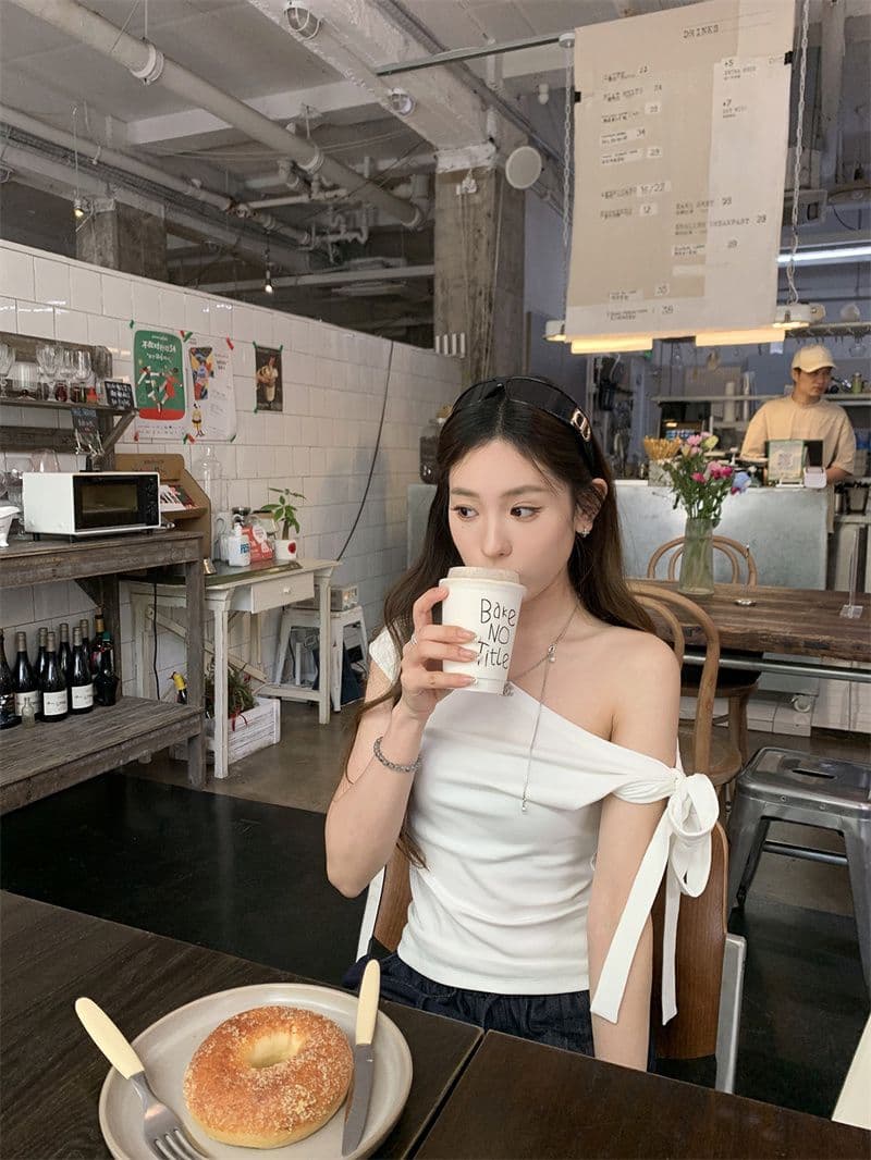 260 그램 1 1 인 면 일방적 인 스트랩 비스듬한 어깨 반팔 티셔츠 디자인 센스 몸매 가꾸기 품격 쇼트 스타일 맨위 상세 이미지 12
