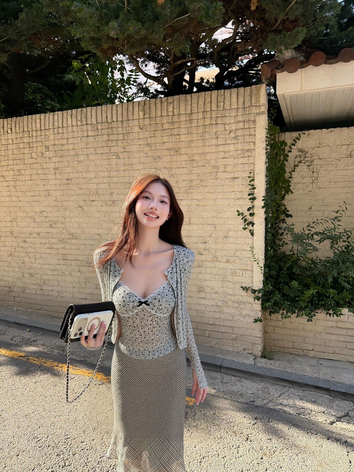 도트 무늬 하트 긴팔 오픈 가디건 여성 여름 레이스 조각 캐미솔 슬림해 보이는 투피스 슈트 상세 이미지 5