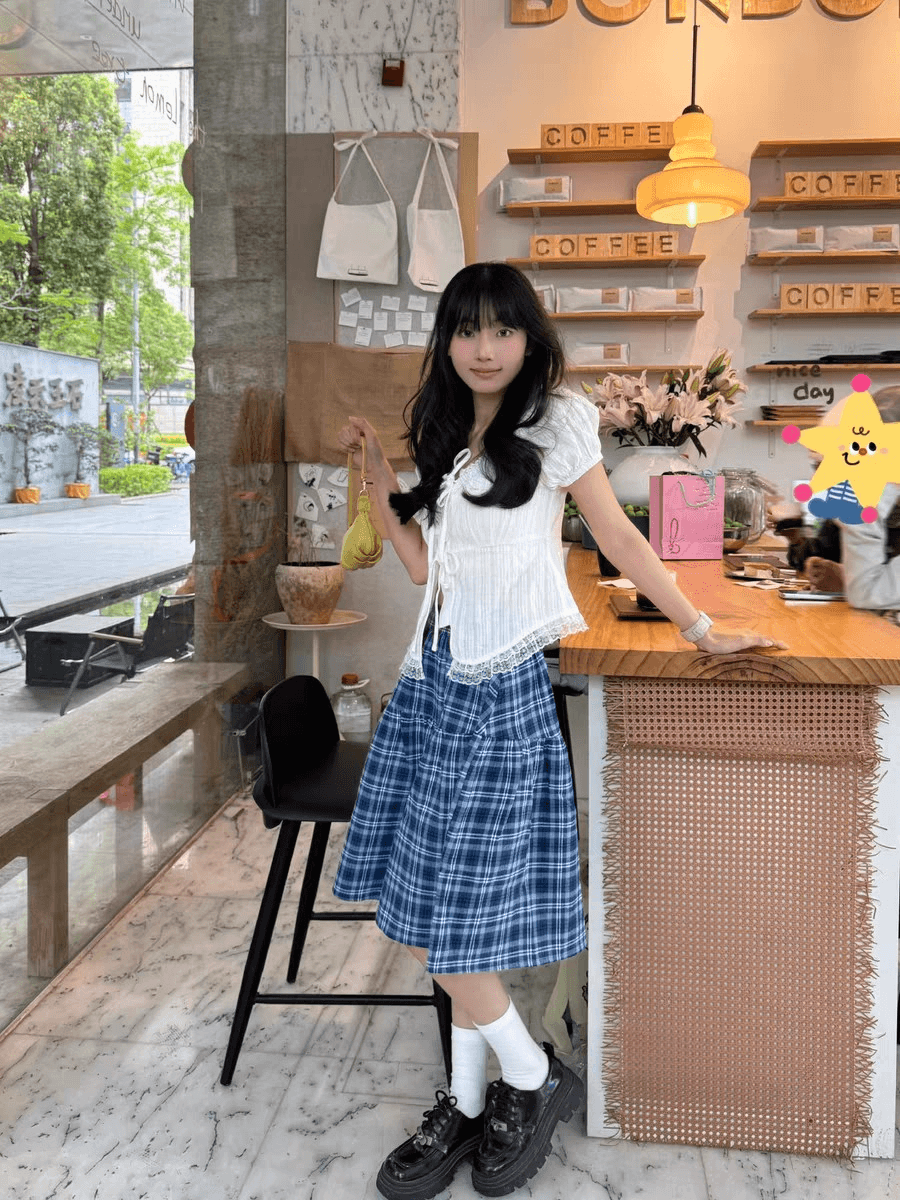 프랑스식 달콤함 레이스 측면 스트랩 화이트 반팔 여성 셔츠 여름 새로운 디자인 센스 몸매 가꾸기 슬림해 보이는 한 첨부 된 의류 상세 이미지 14