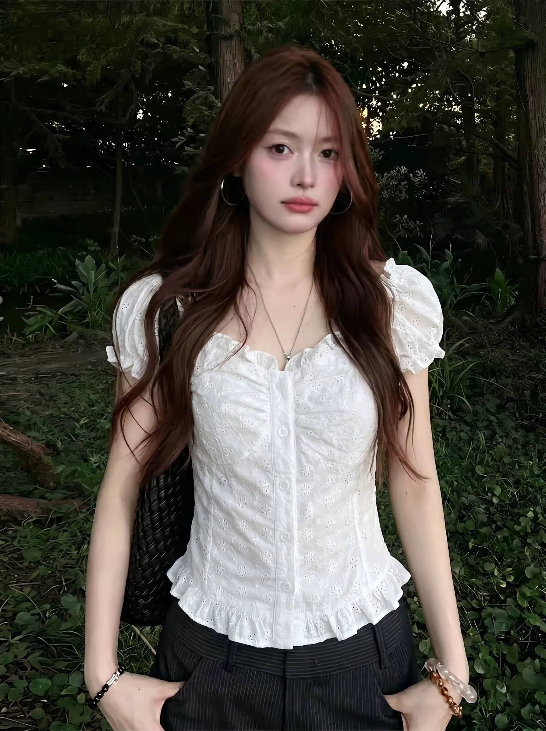 프랑스식 달콤함 작은 날다 소매 프릴 자수 여성 셔츠 핫걸 몸매 가꾸기 허리 수축 반팔 부드러운 다용도 맨위 여름 상세 이미지 8