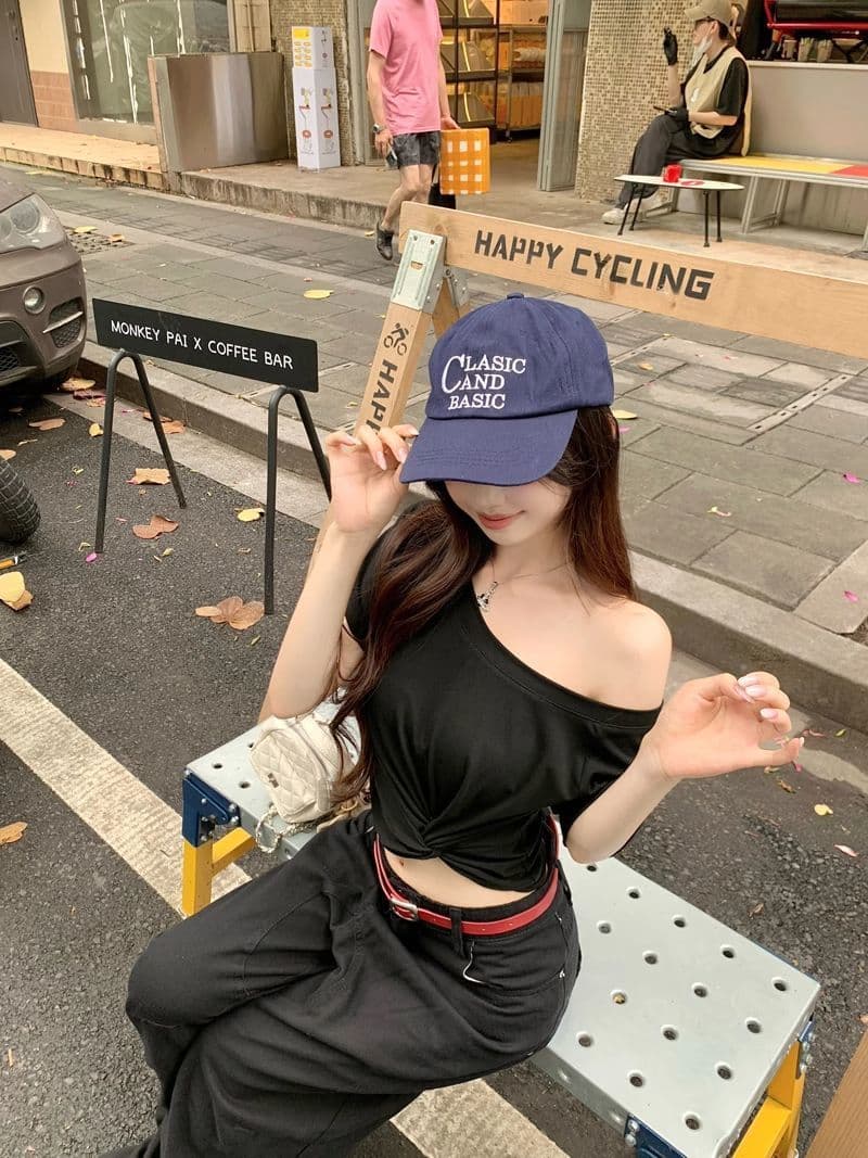 달콤한 매운맛 바람 비스듬한 칼라 오프숄더 핫걸 쇼트 스타일 이슬 뼈의 맨위 한 부서 ins 여름 신제품 다용도 회색 캐주얼 티셔츠 상세 이미지 4